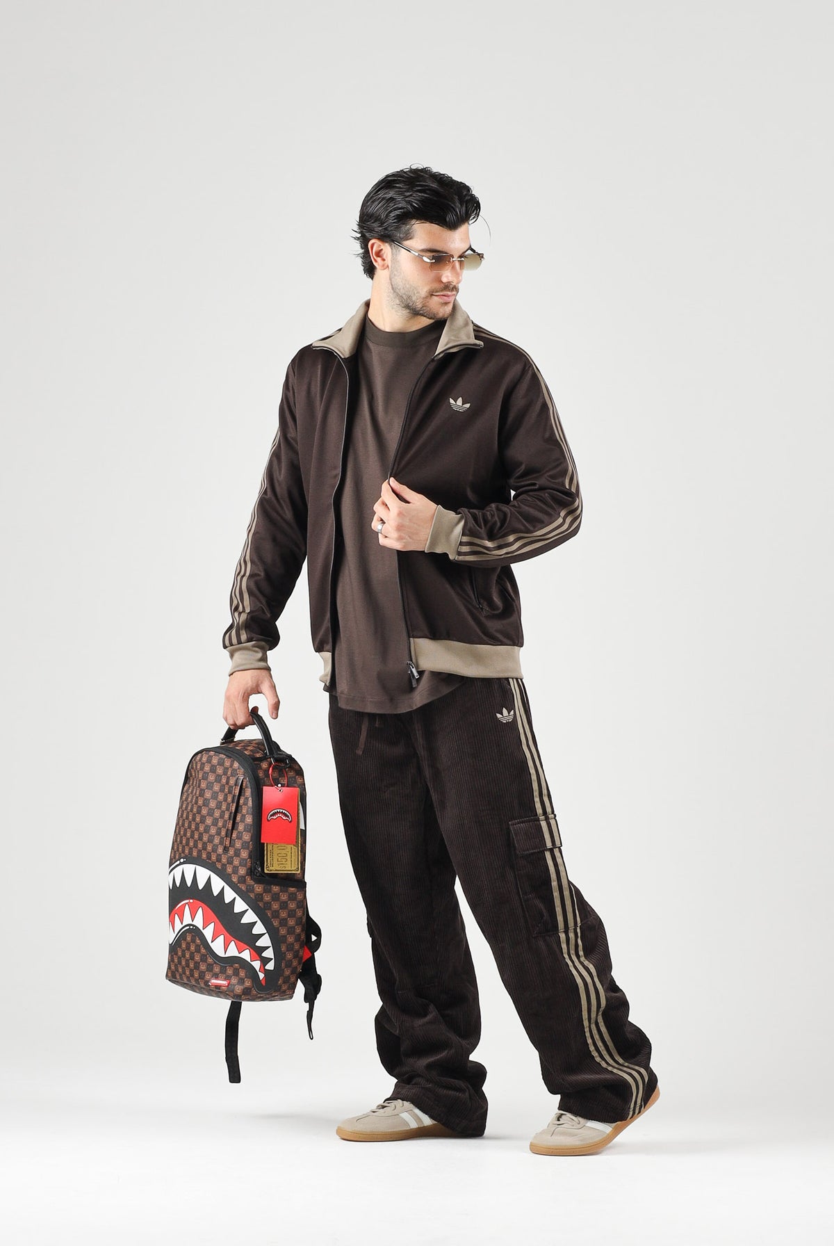 ADIDAS ORIGINALS Pantaloni cargo marrone/coffe per uomo e donna KR1405 . ADIDAS ORIGINALS