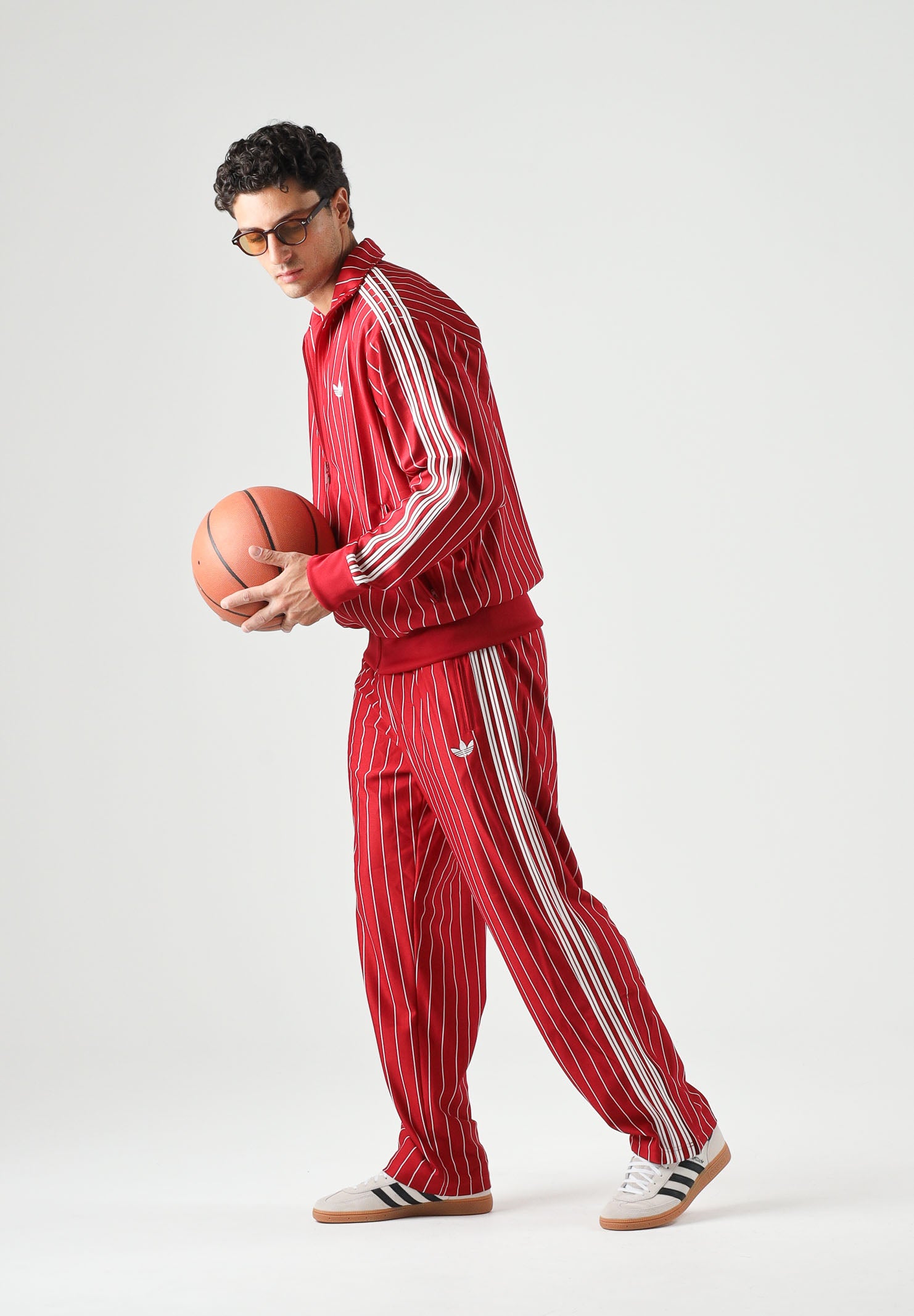 ADIDAS ORIGINALS felpa con zip Firebird Pinstripes Track Top team victory red rosso, colore basico rosso, uomo. KR7227 . ADIDAS ORIGINALS