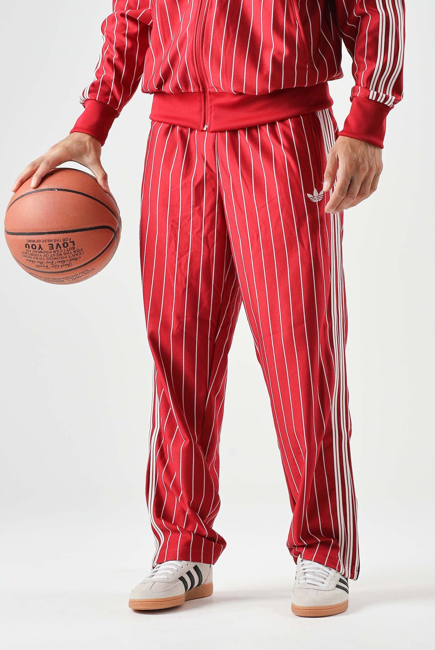ADIDAS ORIGINALS Pantaloni sportivi Firebird Pinstripes Track Pants team victory red rosso, colore basico rosso, uomo. KR7230 . ADIDAS ORIGINALS