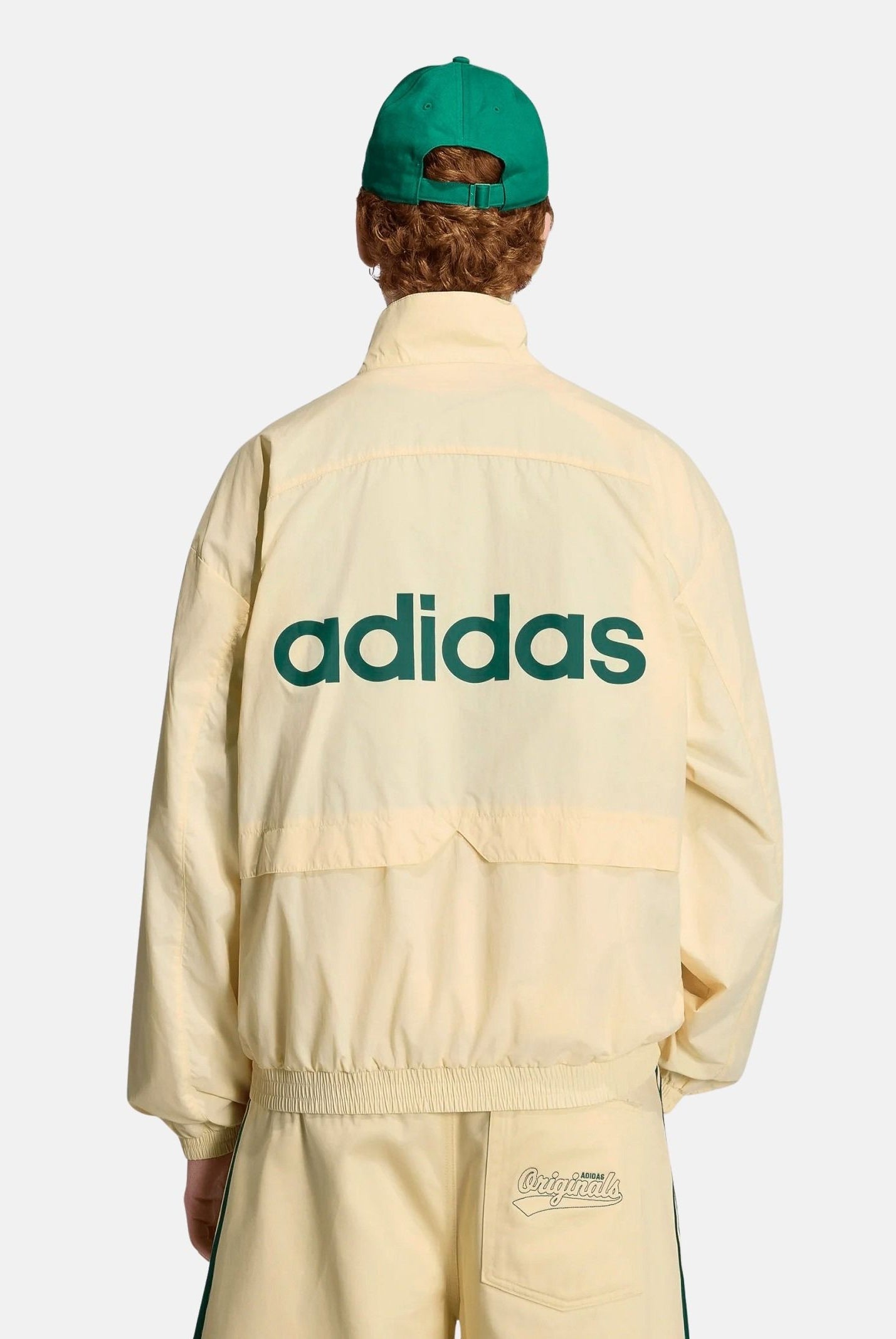 ADIDAS ORIGINALS Giacca a vento Munich 93 Tracktop warvan beige, colore basico beige, uomo. KR7280 . ADIDAS ORIGINALS