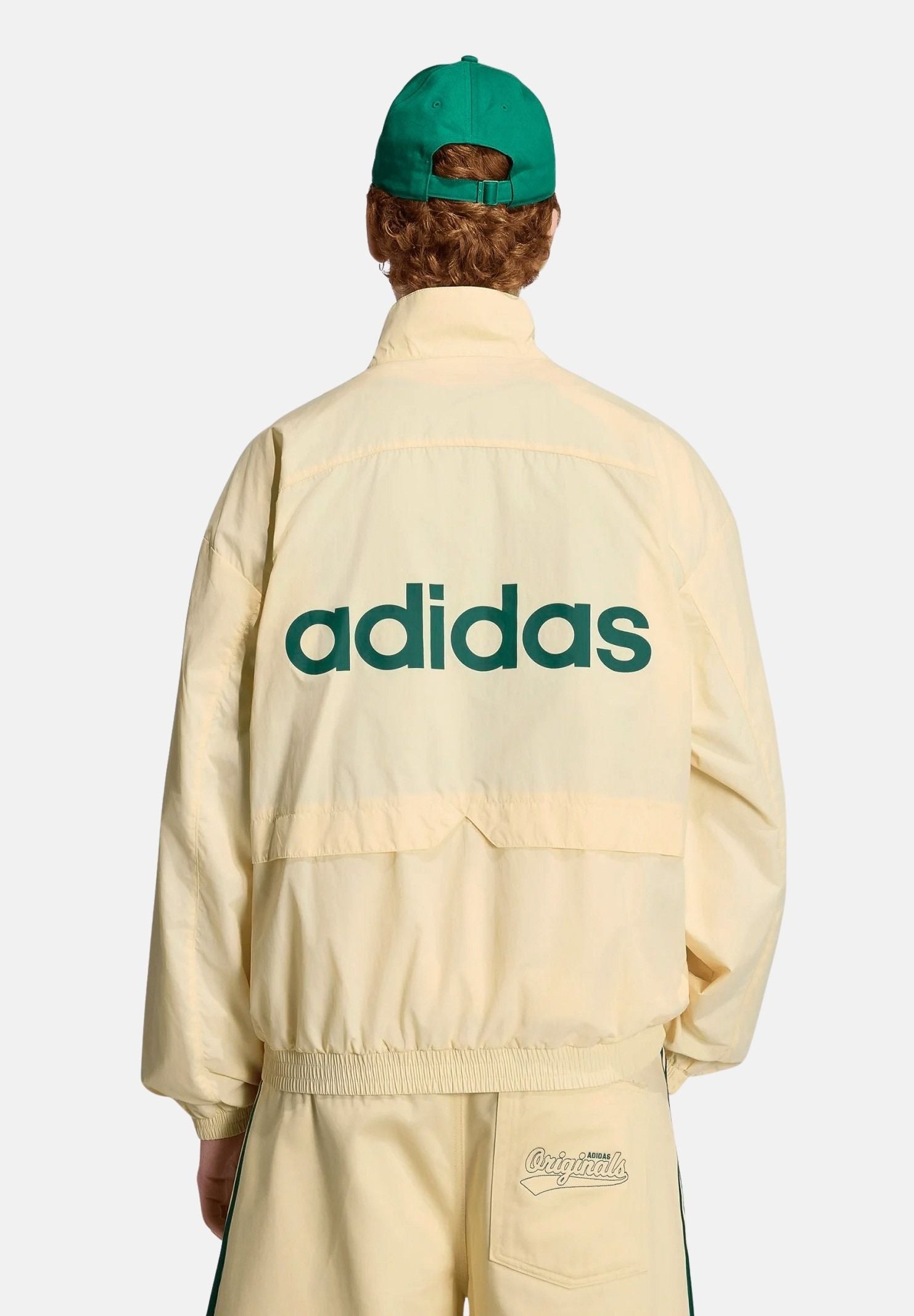 ADIDAS ORIGINALS Giacca a vento Munich 93 Tracktop warvan beige, colore basico beige, uomo. KR7280 . ADIDAS ORIGINALS
