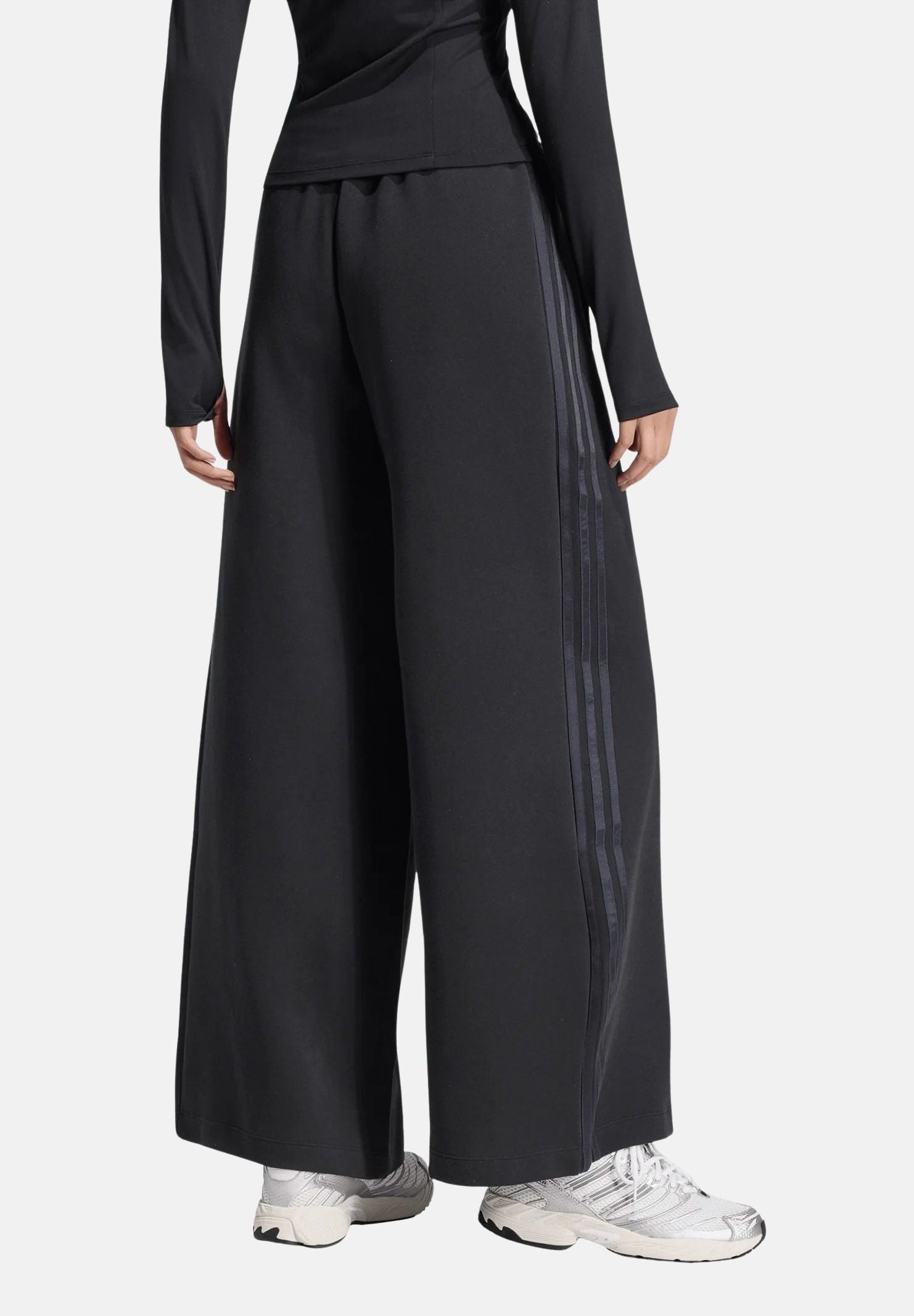 ADIDAS ORIGINALS Pantaloni TRACK PANTS SPACER Black, grigio notte da donna KR9176 . ADIDAS ORIGINALS