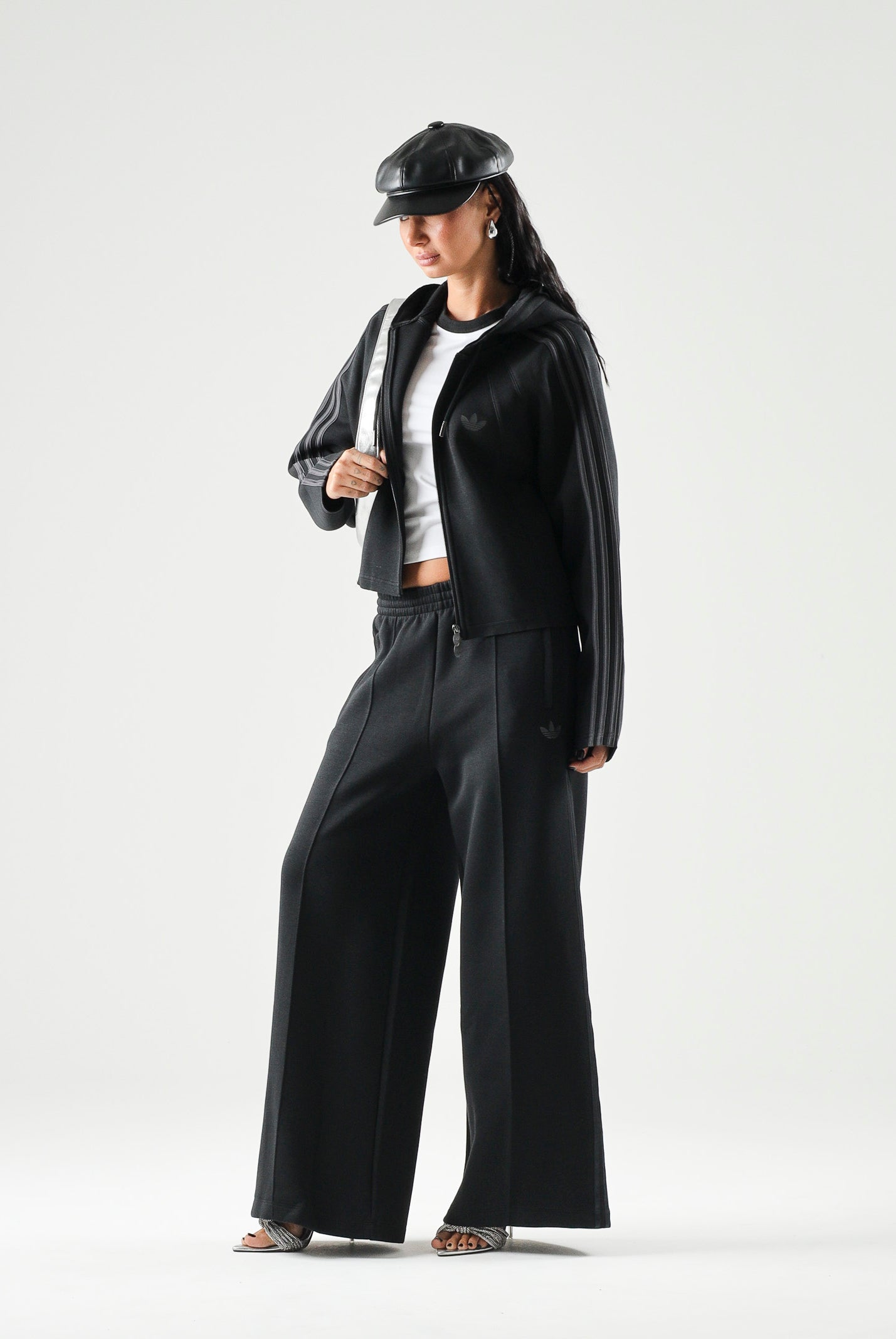ADIDAS ORIGINALS Pantaloni TRACK PANTS SPACER Black, grigio notte da donna KR9176 . ADIDAS ORIGINALS