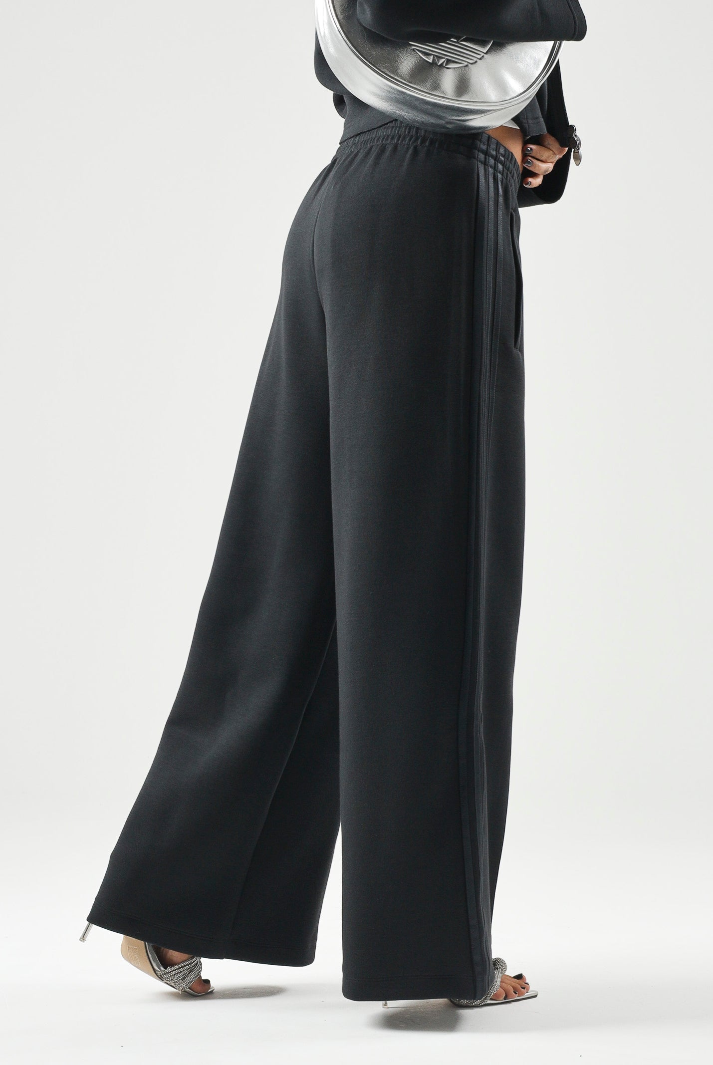 ADIDAS ORIGINALS Pantaloni TRACK PANTS SPACER Black, grigio notte da donna KR9176 . ADIDAS ORIGINALS