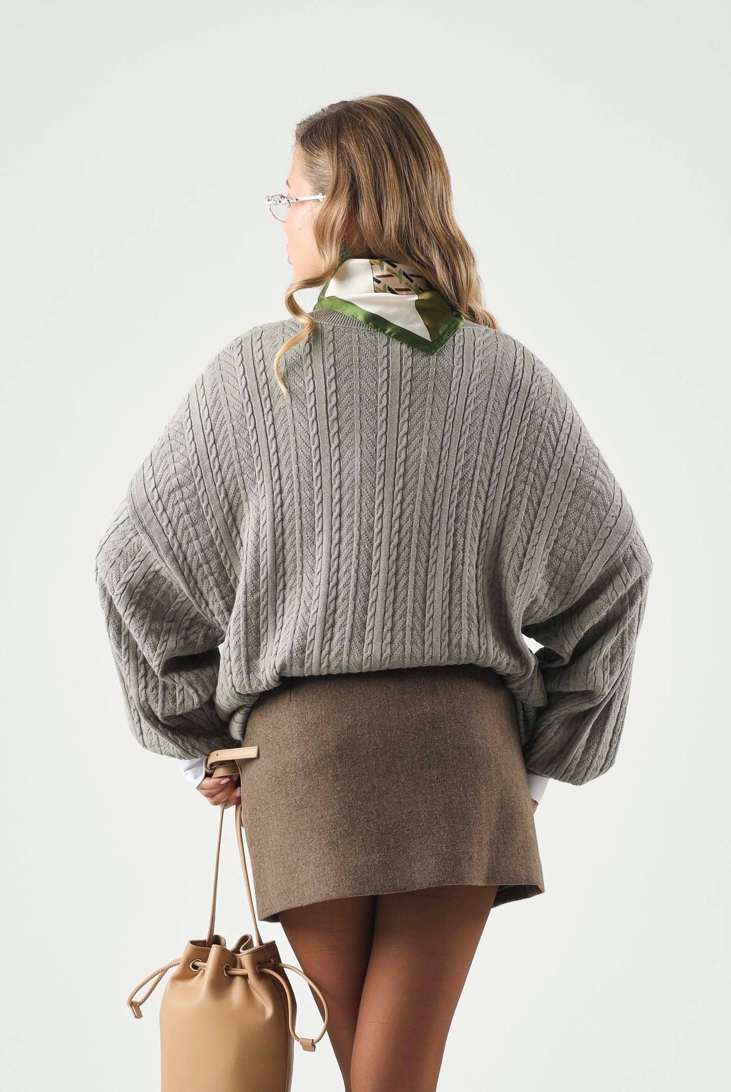 ADIDAS ORIGINALS Maglia CABLE KNIT Silver Pebble Beige da uomo e donna con lavorazione a trecce KR9767 . ADIDAS ORIGINALS