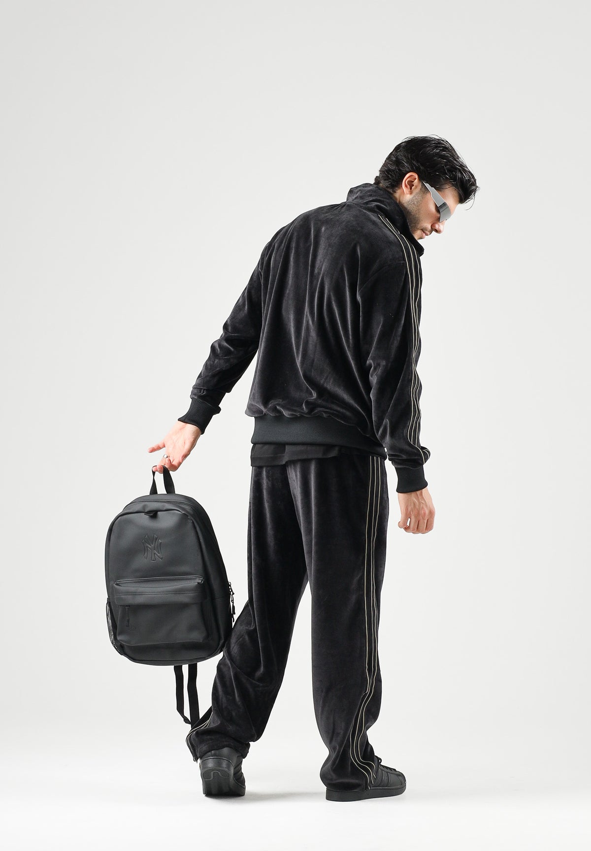 ADIDAS ORIGINALS Felpa con zip FIREBIRD VELOUR nero per uomo e donna con mini logo KS4094 . ADIDAS ORIGINALS