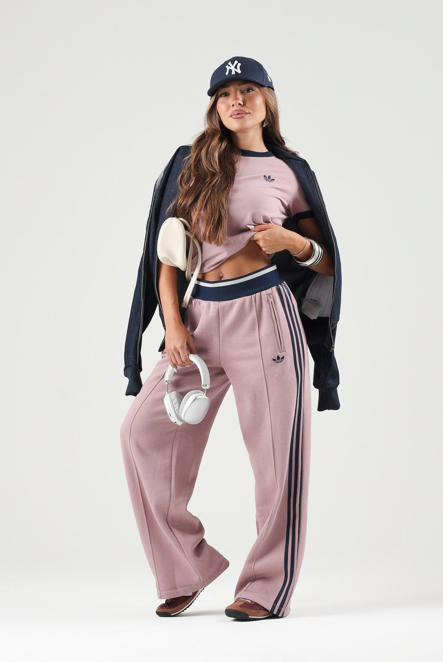 ADIDAS ORIGINALS T-shirt ADICOLOR 3-STRIPES tee-rosa da donna con mini logo iconico KS4776 . ADIDAS ORIGINALS