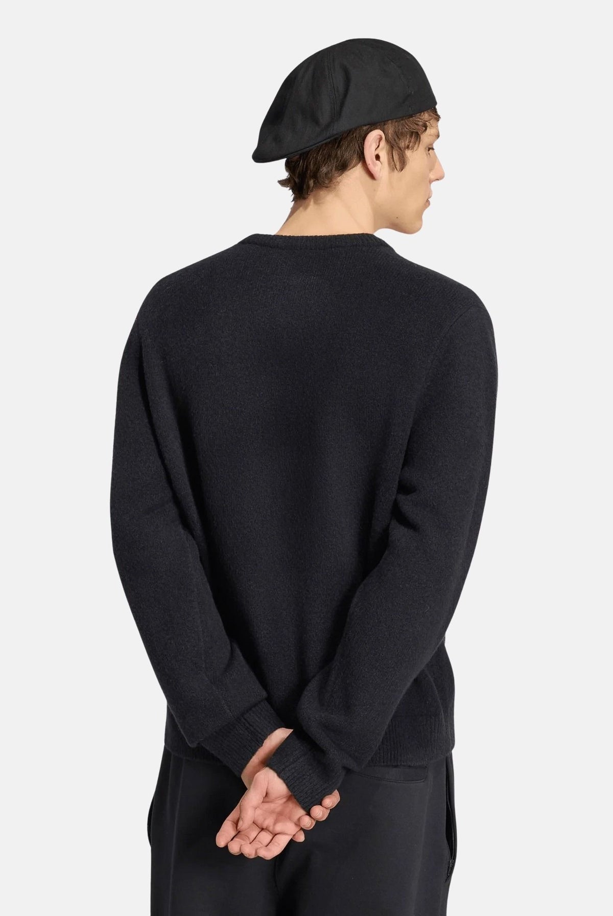 ADIDAS ORIGINALS Maglione girocolloTREFOIL ESSENTIALS FULLY nero per uomo e donna con logo iconico KS4891 . ADIDAS ORIGINALS