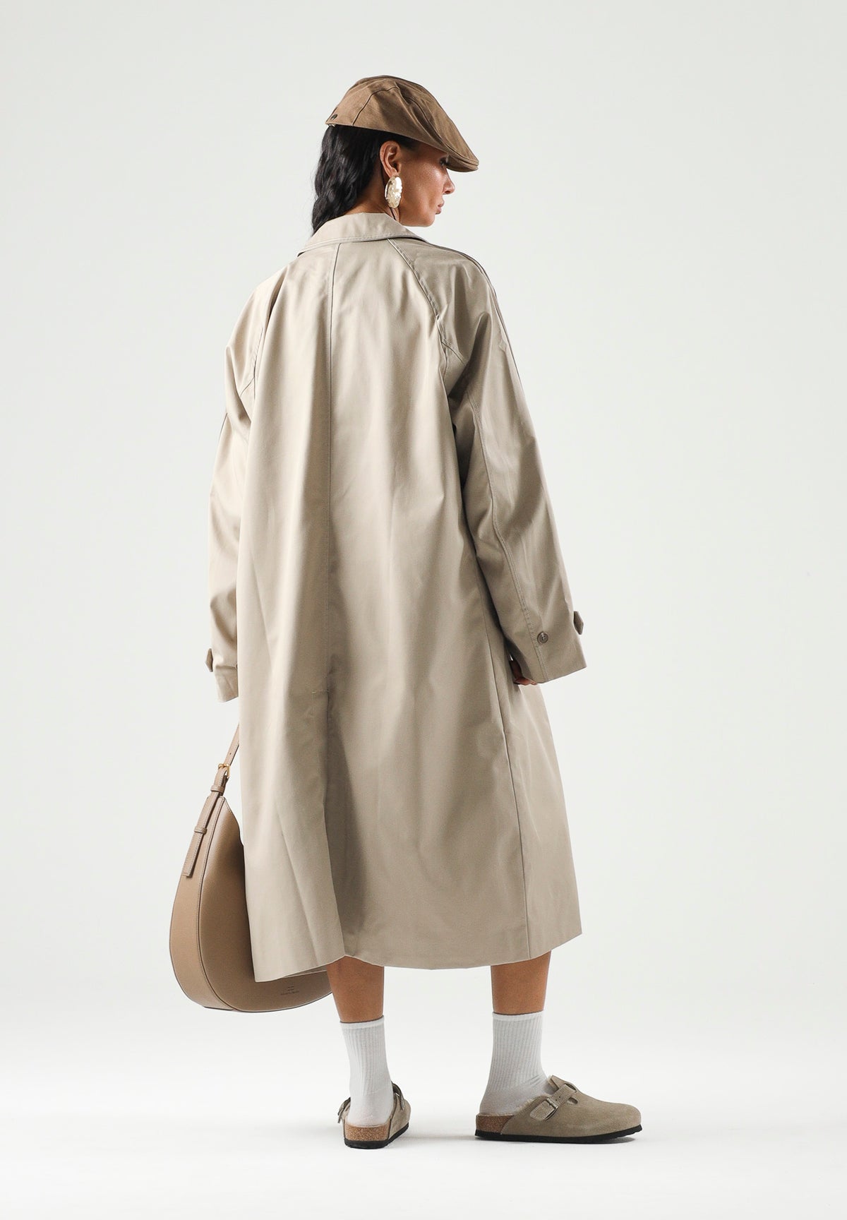 ADIDAS ORIGINALS Trench MAC COAT Khaki beige da donna con taglio lungo e vestibilità ampia. KS7333 . ADIDAS ORIGINALS