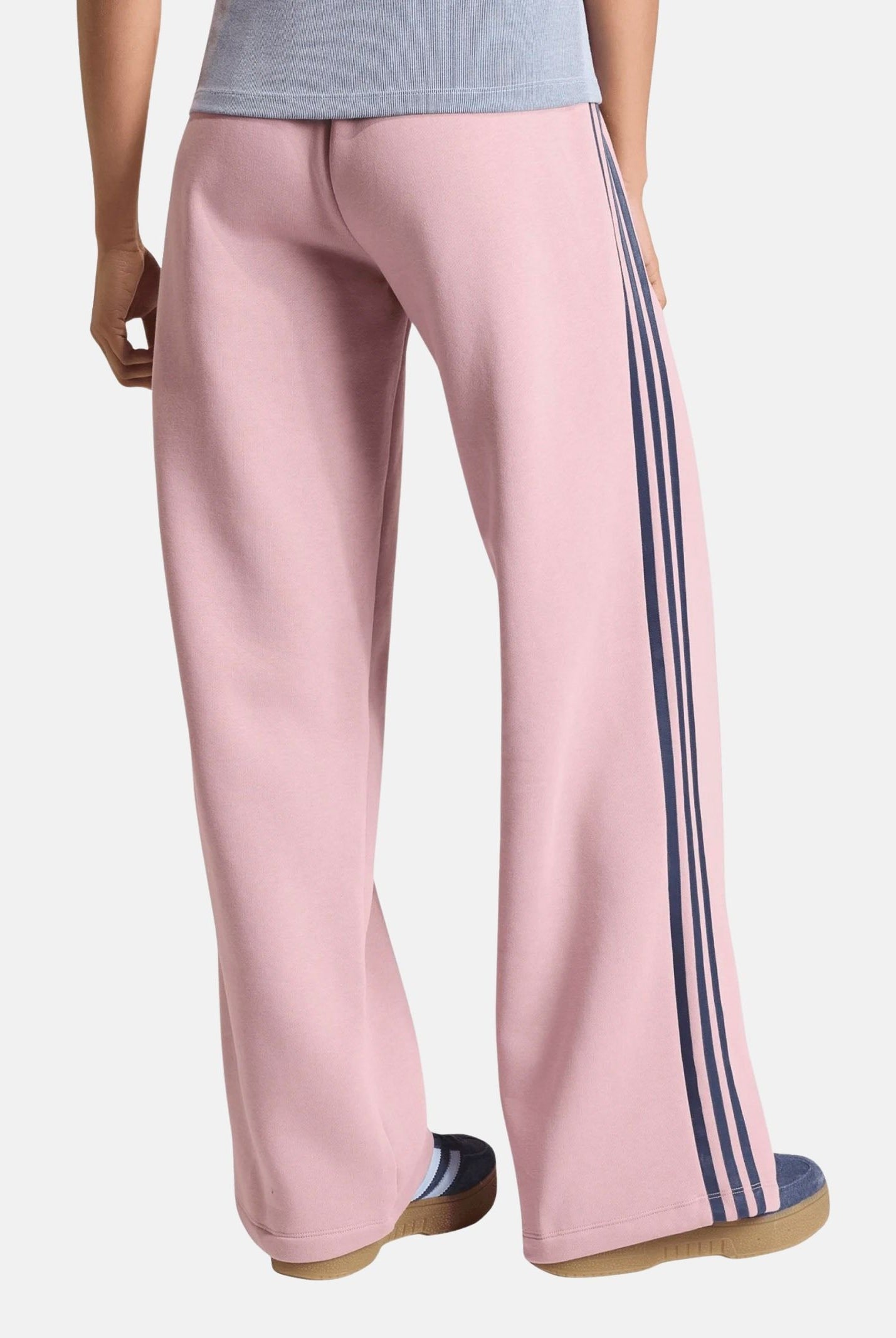 ADIDAS ORIGINALS Pantaloni FIREBIRD LOOSE TRACK PANTS Magic mauve-indigo, rosa e blu da donna KS7349 . ADIDAS ORIGINALS