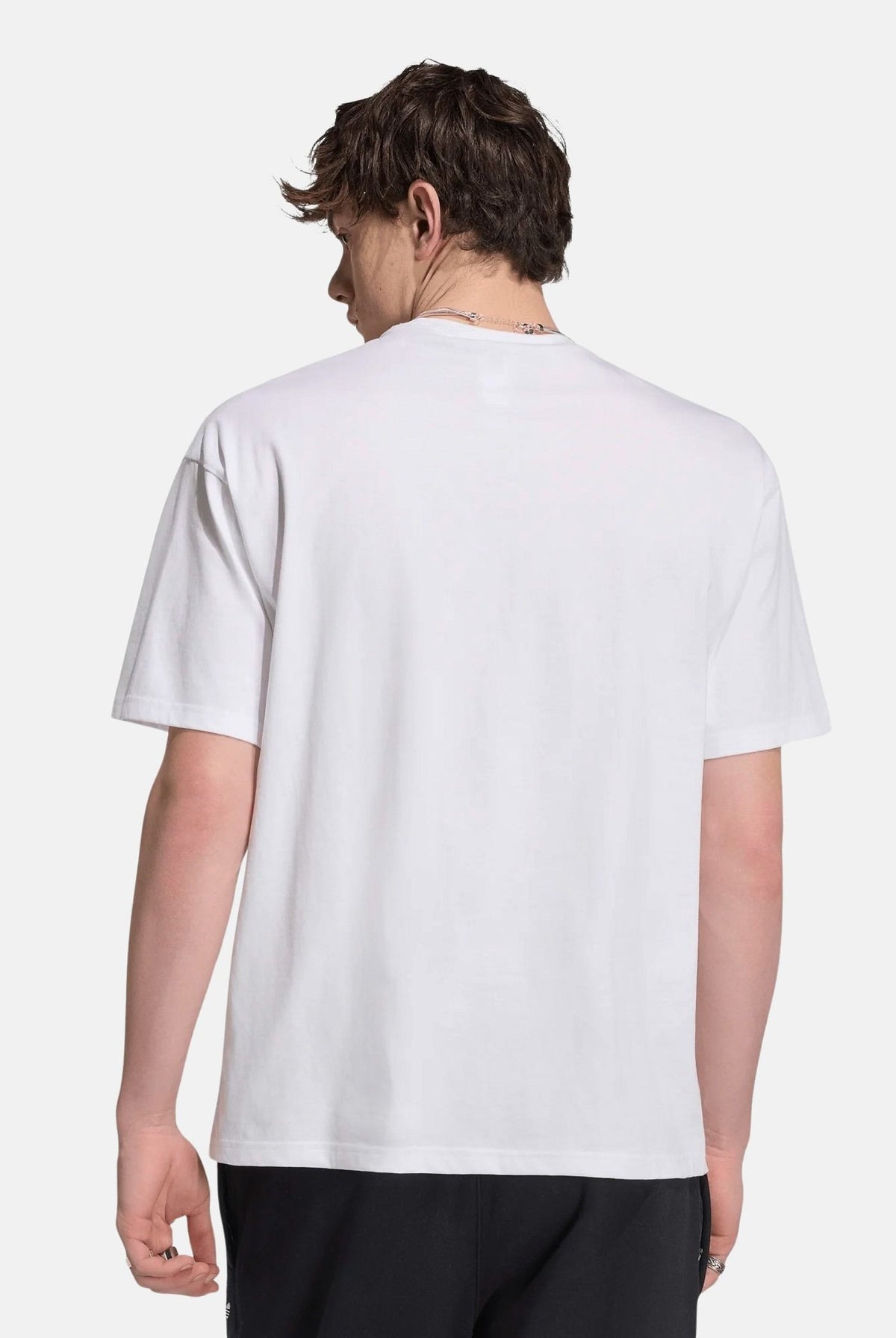 ADIDAS ORIGINALS T-shirt manica cortaTREFOIL ESSENTIALS bianca da uomo con logo iconico KS7394 . ADIDAS ORIGINALS