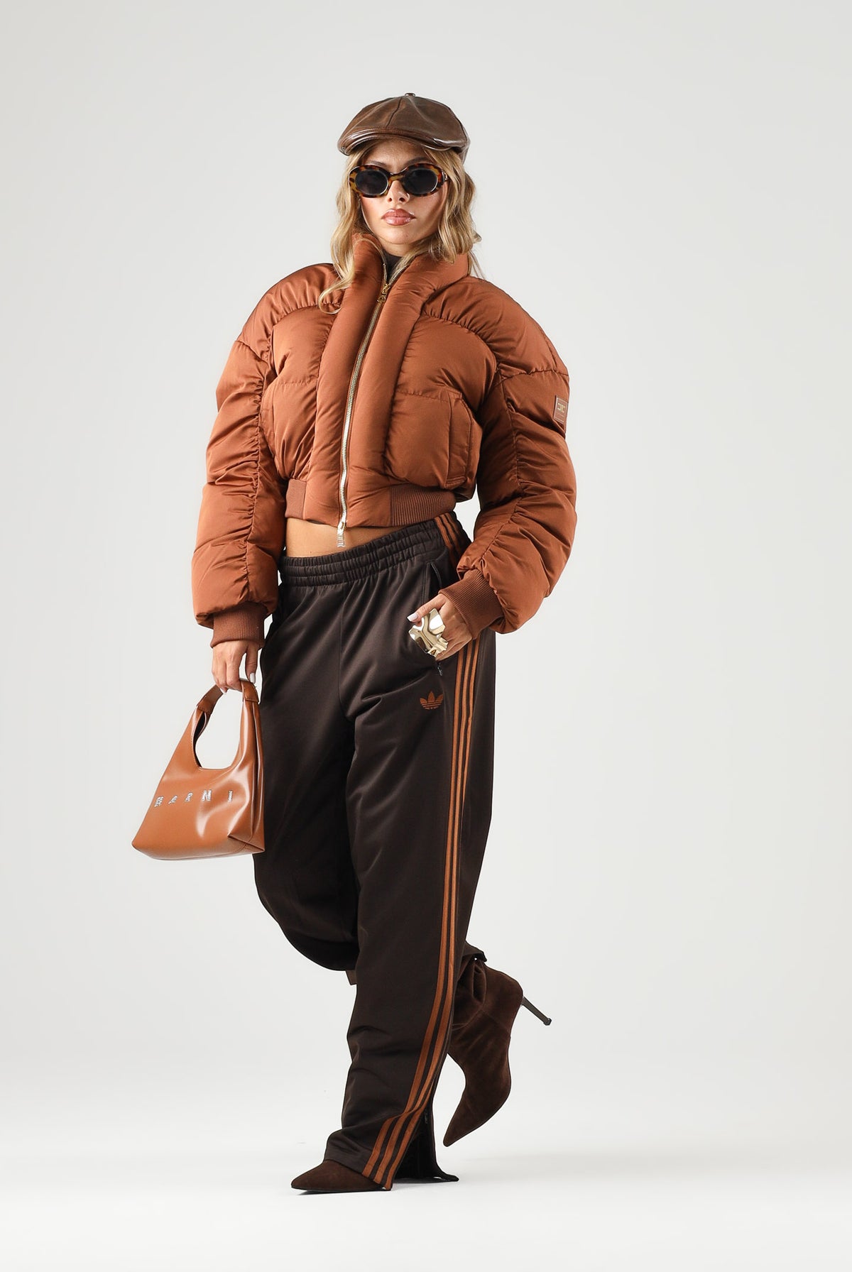 ADIDAS ORIGINALS Pantaloni FIREBIRD TRACK PANTS Aurora Coffee marrone per uomo e donna KS7477 . ADIDAS ORIGINALS