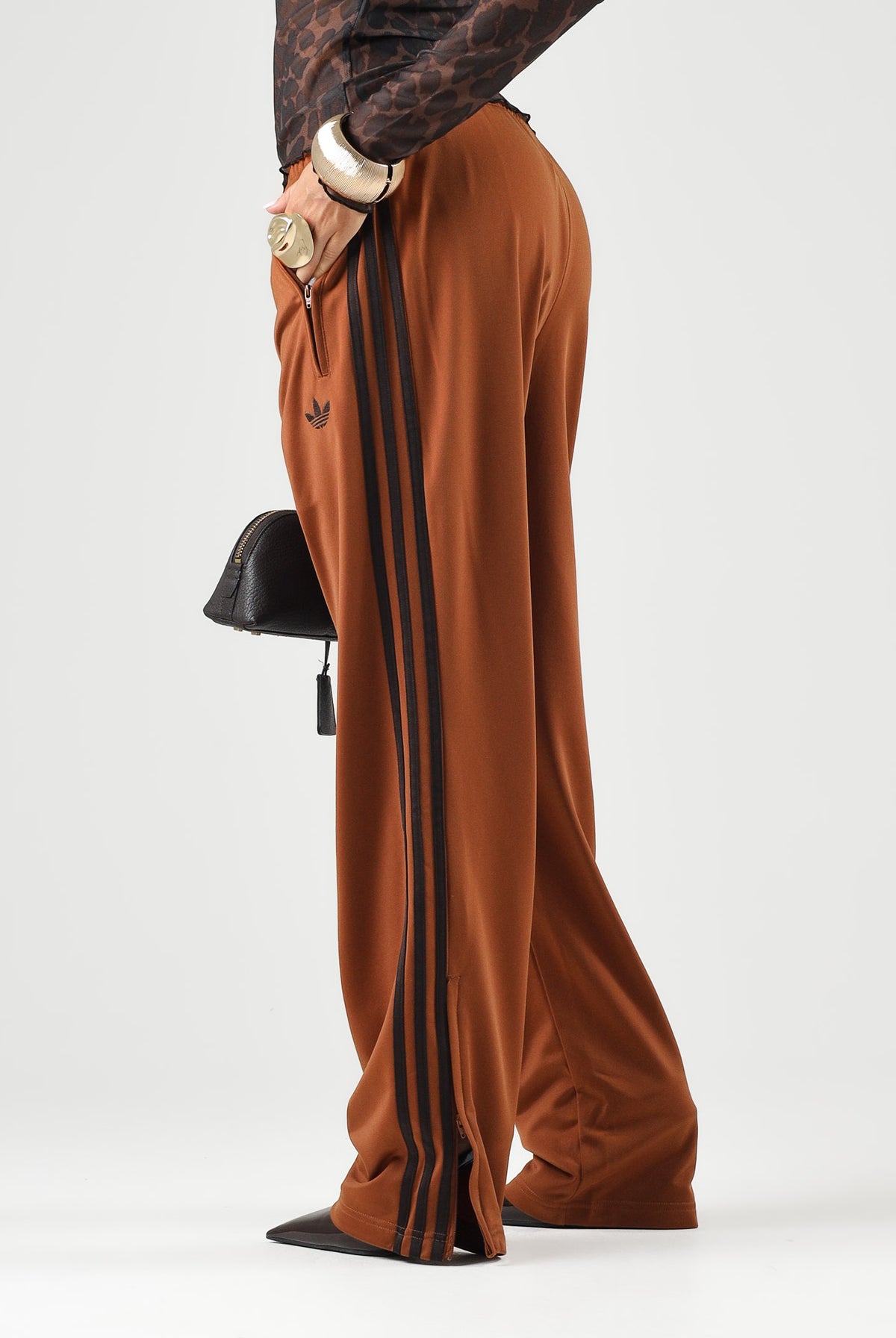 ADIDAS ORIGINALS Pantaloni FIREBIRD VELOUR marrone e bronzo per uomo e donna KS7479 . ADIDAS ORIGINALS