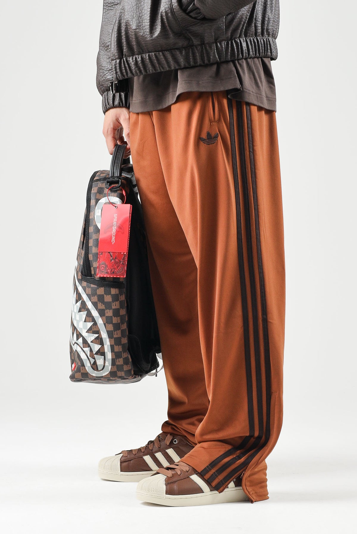 ADIDAS ORIGINALS Pantaloni FIREBIRD VELOUR marrone e bronzo per uomo e donna KS7479 . ADIDAS ORIGINALS