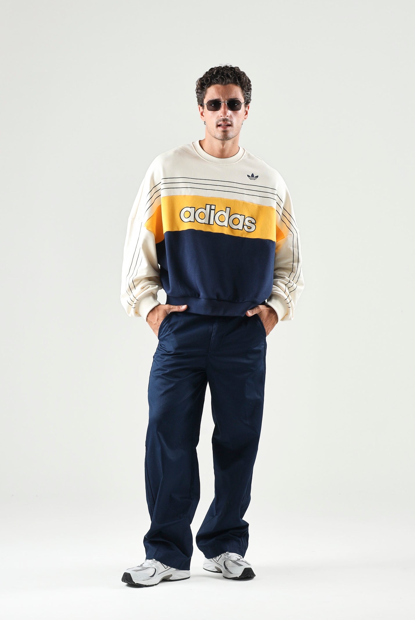 ADIDAS ORIGINALS Felpa ORIGINALS CREWNECK Cream White-vaniglia per uomo e donna KS8191 . ADIDAS ORIGINALS