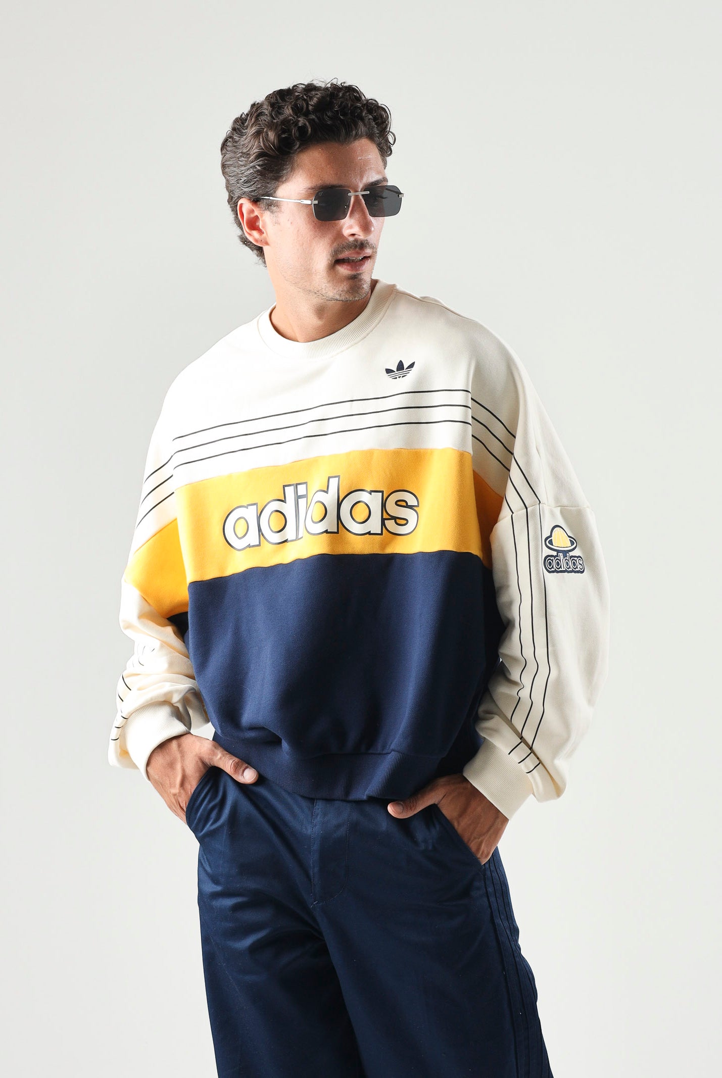ADIDAS ORIGINALS Felpa ORIGINALS CREWNECK Cream White-vaniglia per uomo e donna KS8191 . ADIDAS ORIGINALS