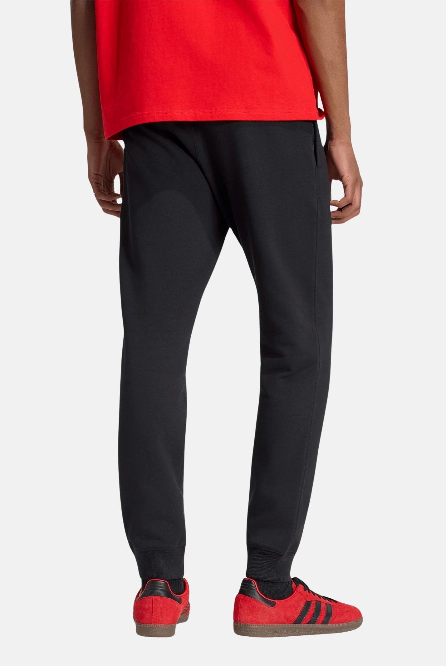 ADIDAS ORIGINALS Pantaloni TREFOIL ESSENTIALS PANTS nero da uomo in tinta unita KS8950 . ADIDAS ORIGINALS