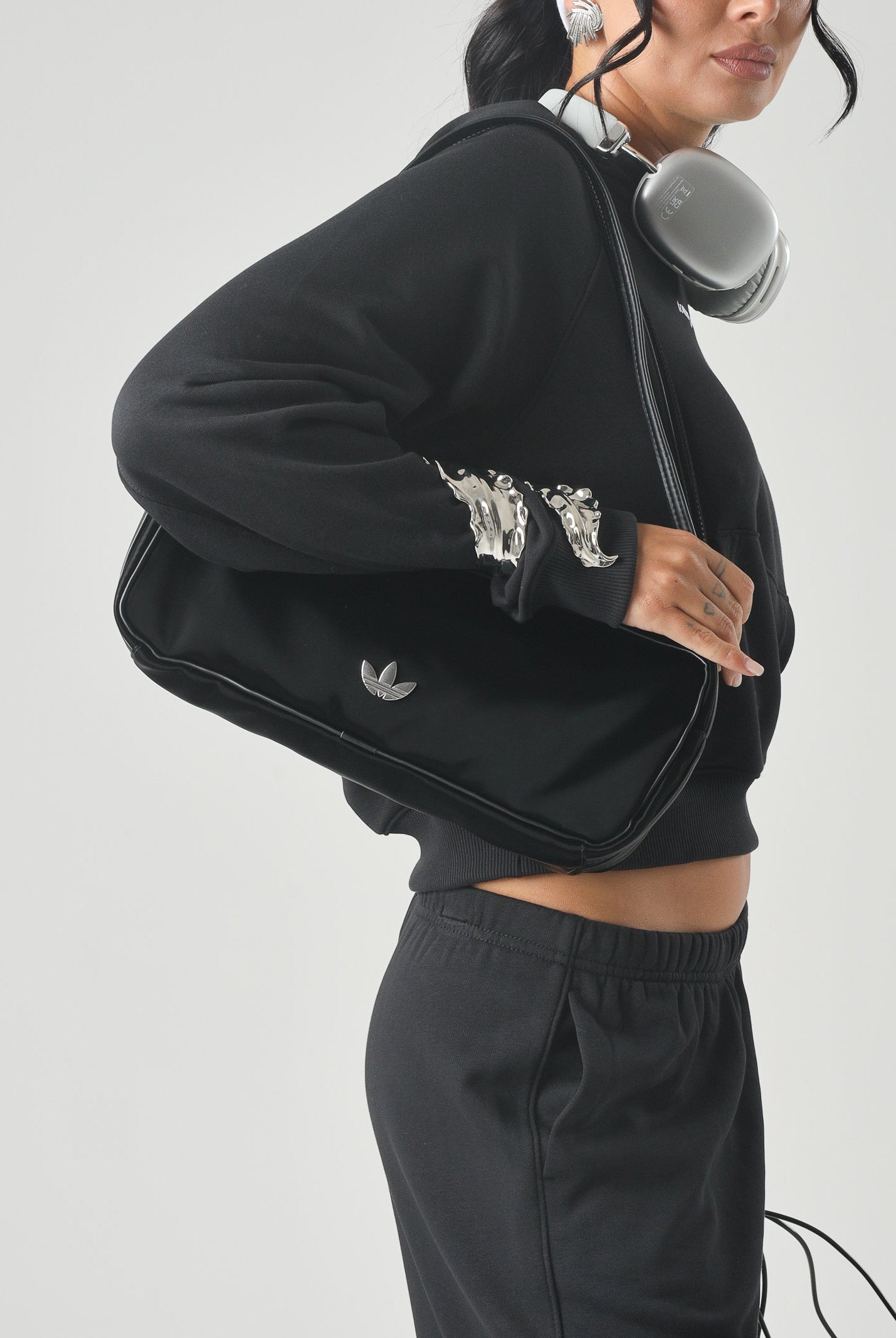 ADIDAS ORIGINALS borsa a spalla Airliner Premium a taglio extralungo Black nera donna. KS9310 . ADIDAS ORIGINALS
