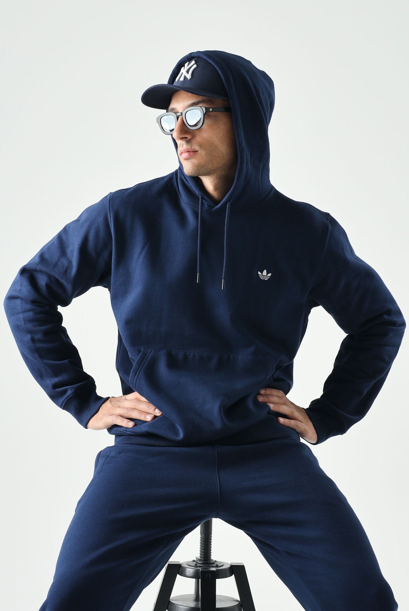 ADIDAS ORIGINALS Felpa ESSENTIALS NIGHT indigo blu notte da uomo<BR/> KS9804 . ADIDAS ORIGINALS