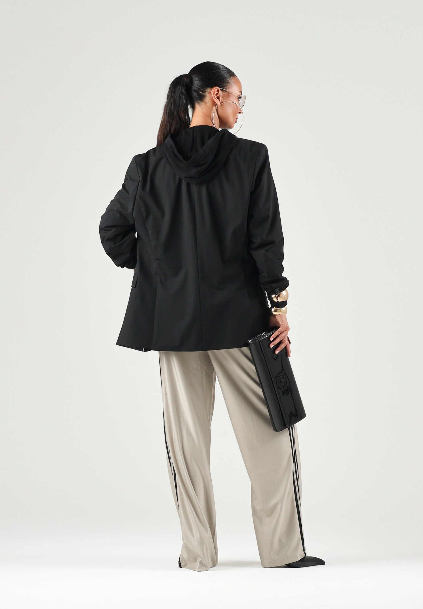 ADIDAS ORIGINALS Pantaloni beige/nero da donna con 3-Stripes laterali a contrasto. KS9974 . ADIDAS ORIGINALS