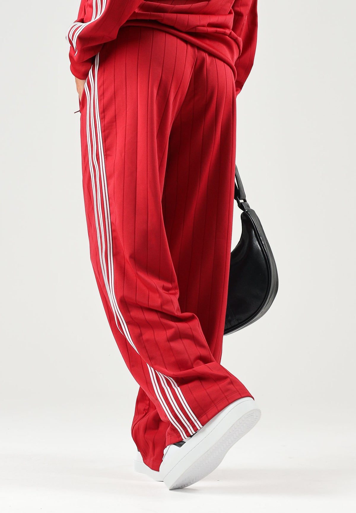 ADIDAS ORIGINALS Pantaloni ADIBREAK TRACK PANTS rosso per donna con bottoni a pressione laterali. KS9977 . ADIDAS ORIGINALS