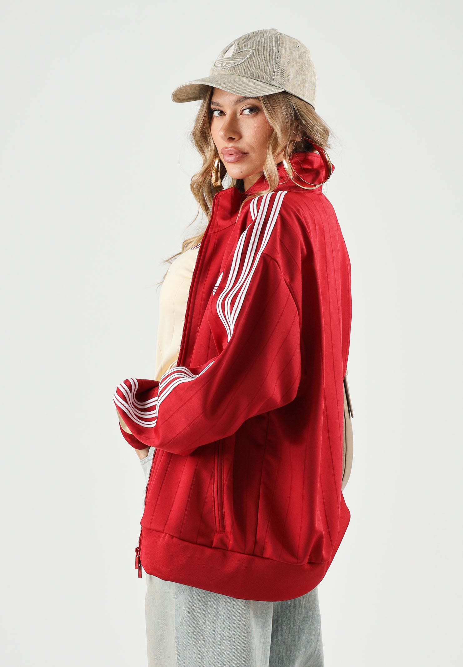 ADIDAS ORIGINALS Felpa PINSTRIPE con zip victory red, rossa e bianca, da donna KS9984 . ADIDAS ORIGINALS