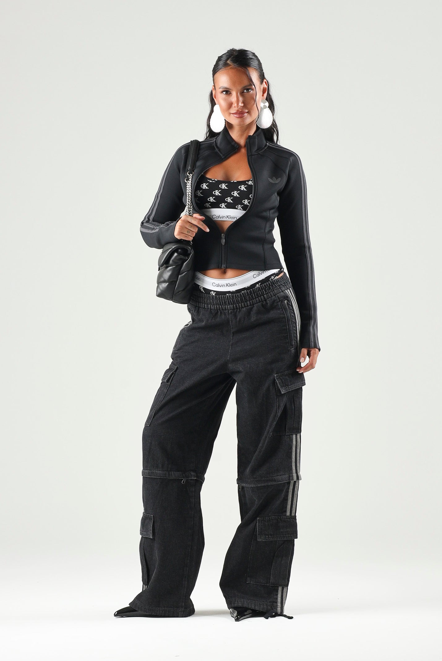 ADIDAS ORIGINALS Felpa con zip TRACK TOP SST 2.0 nera da donna a collo alto KT1780 . ADIDAS ORIGINALS