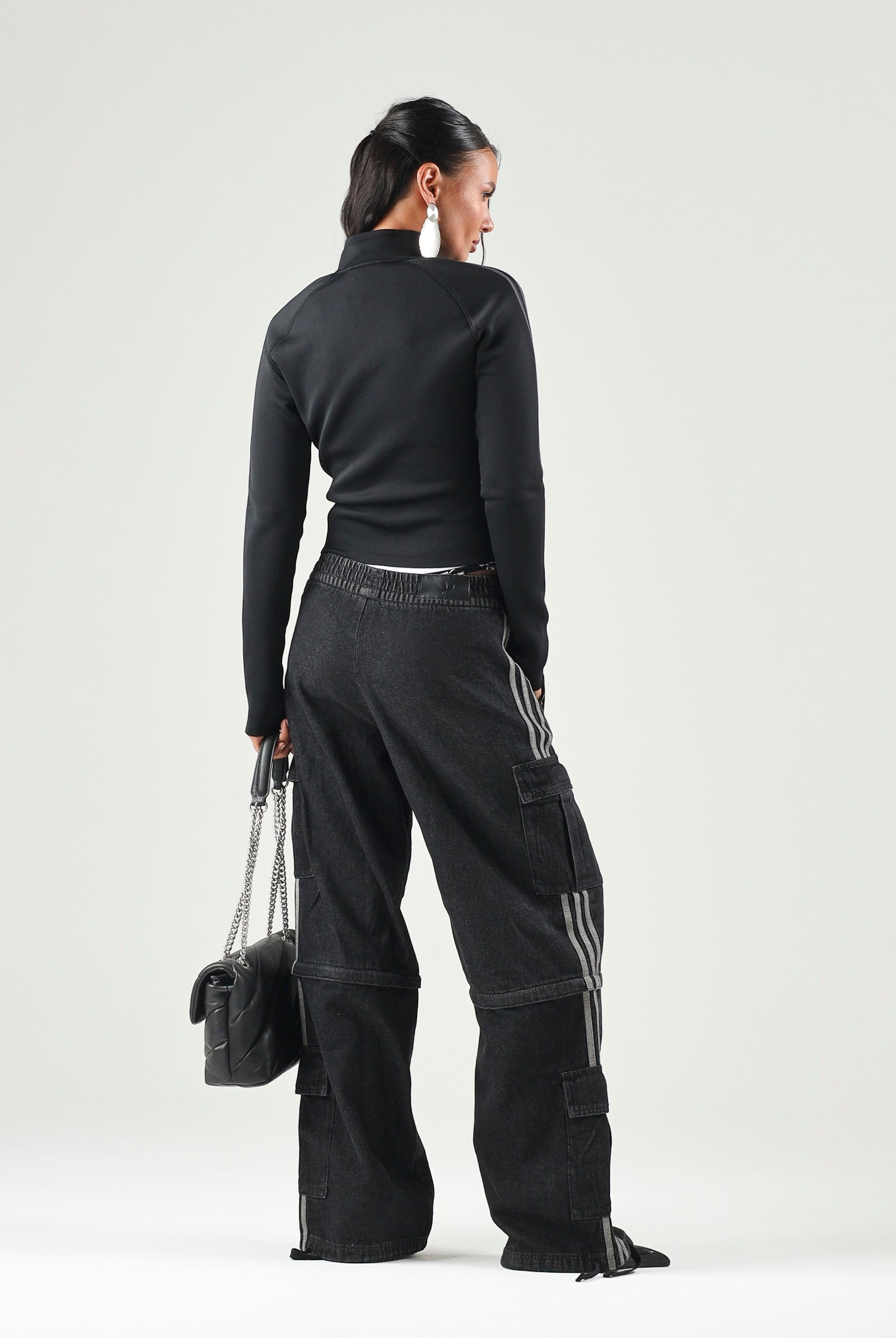 ADIDAS ORIGINALS Felpa con zip TRACK TOP SST 2.0 nera da donna a collo alto KT1780 . ADIDAS ORIGINALS