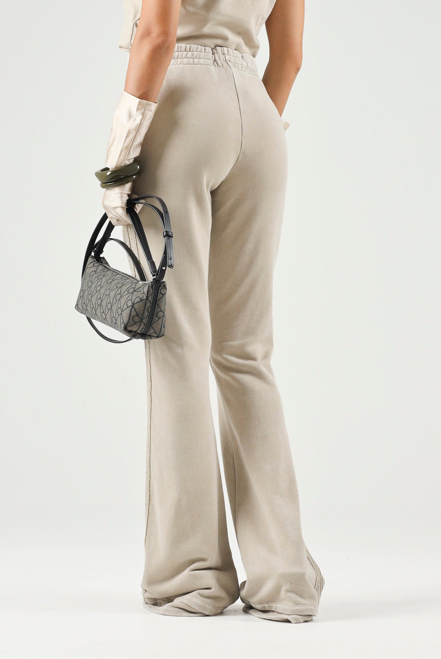 ADIDAS ORIGINALS Pantaloni SST BOOTCUT PANT Khaki Three beige da donna KT1915 . ADIDAS ORIGINALS