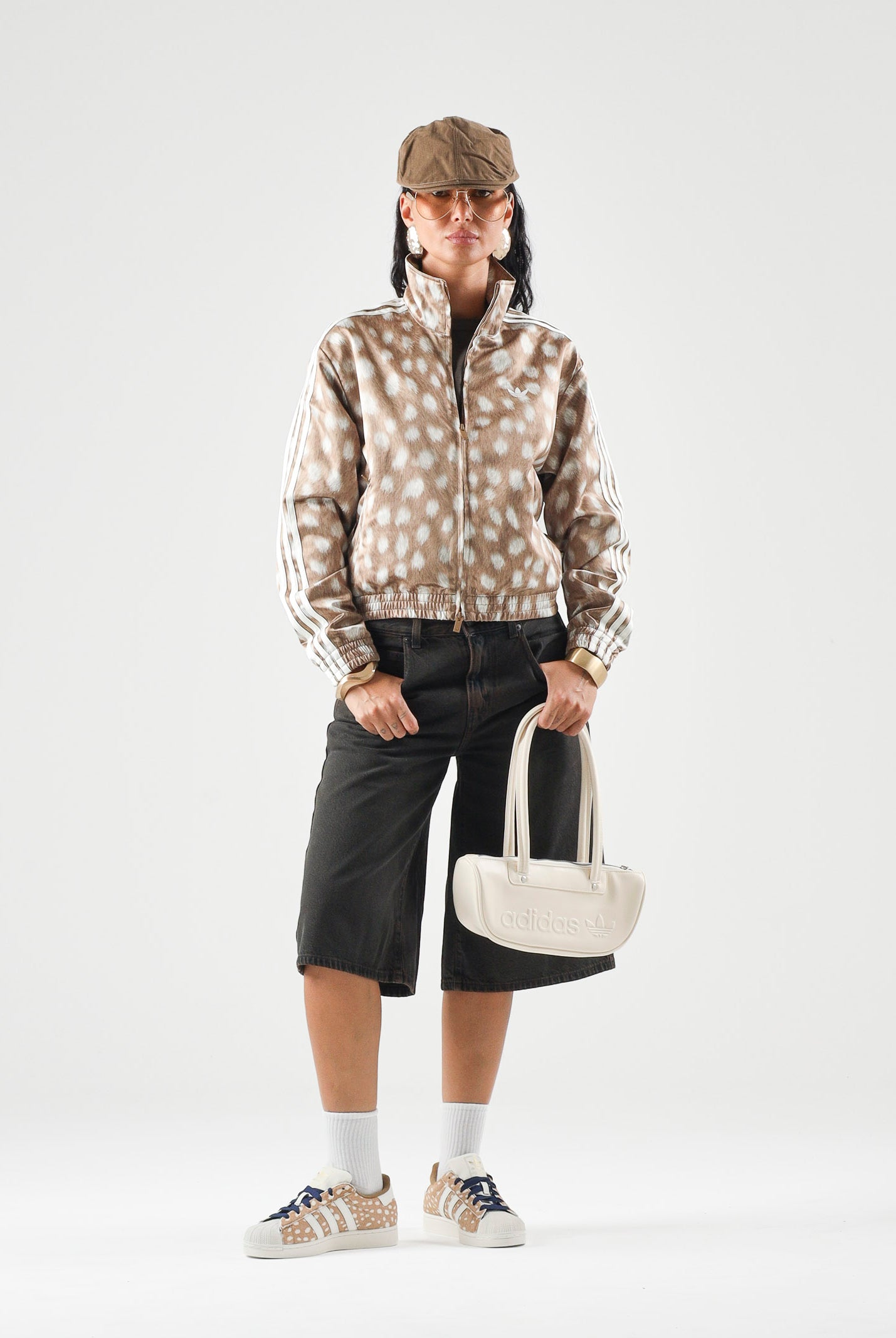 ADIDAS ORIGINALS Felpa ANIMAL PRINT FIREBIRD brown dessert beige con motivo animalier da donna KT2143 . ADIDAS ORIGINALS