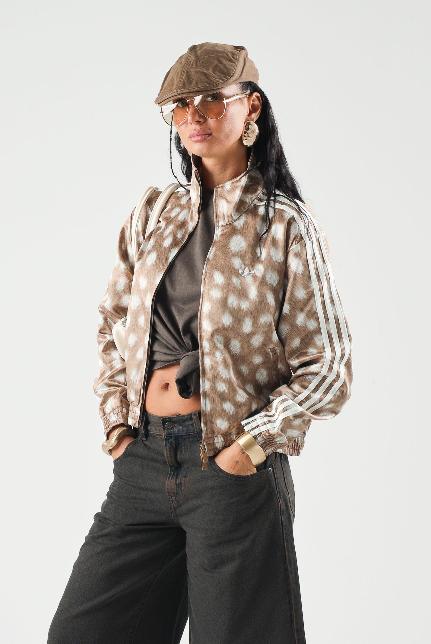 ADIDAS ORIGINALS Felpa ANIMAL PRINT FIREBIRD brown dessert beige con motivo animalier da donna KT2143 . ADIDAS ORIGINALS