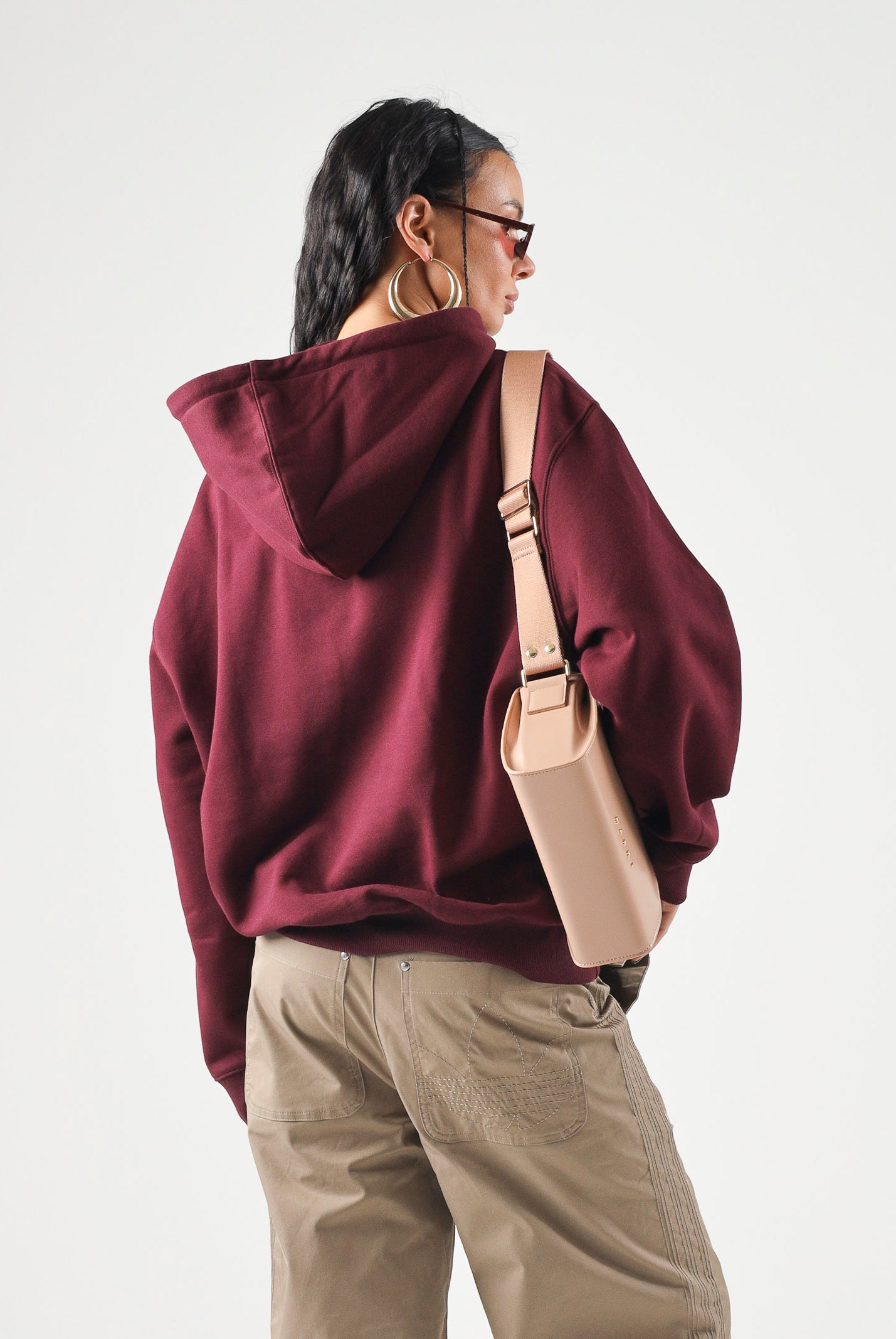 ADIDAS ORIGINALS Felpa ESSENTIALS OVERSIZE Maroon bordeaux da donna in tinta unita KT2274 . ADIDAS ORIGINALS