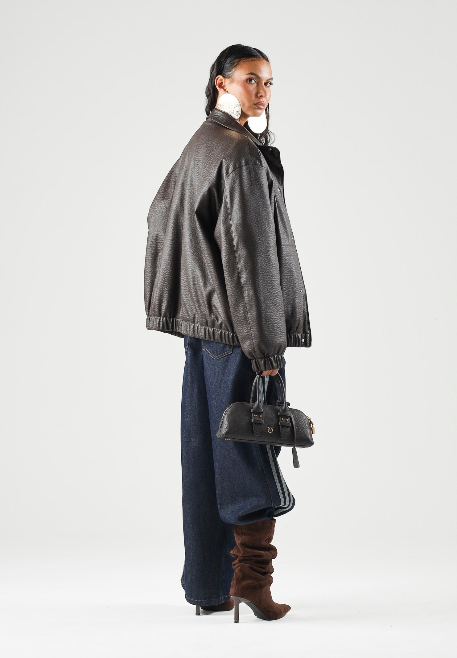 ADIDAS ORIGINALS Jeans ADIBREAK MID RISE WIDE LEG indigo blu da donna con 3-Stripes laterali KT2650 . ADIDAS ORIGINALS