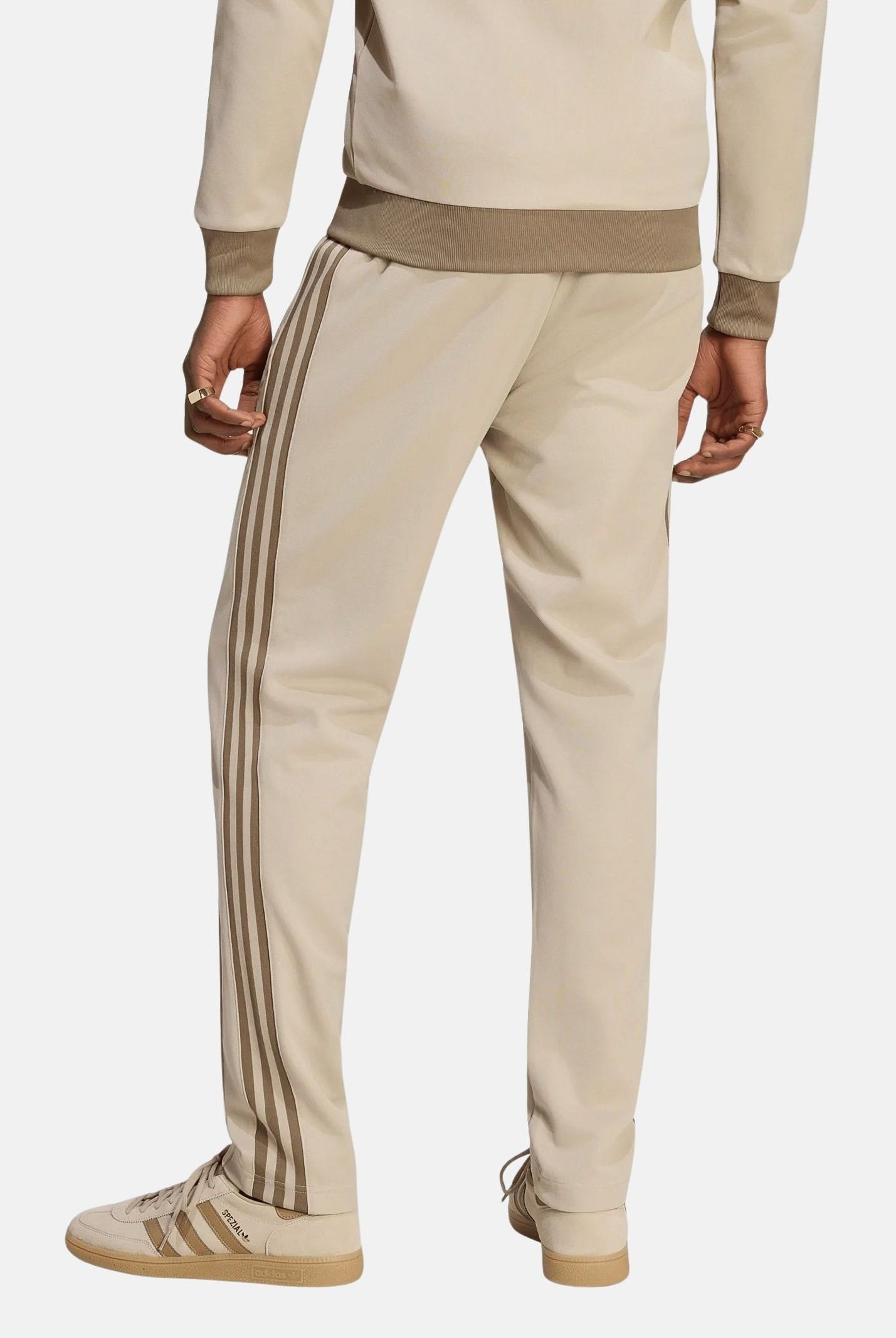 ADIDAS ORIGINALS Pantaloni CLASSIC TRACK PANTS Khaki Three beige da uomo KT5050 . ADIDAS ORIGINALS