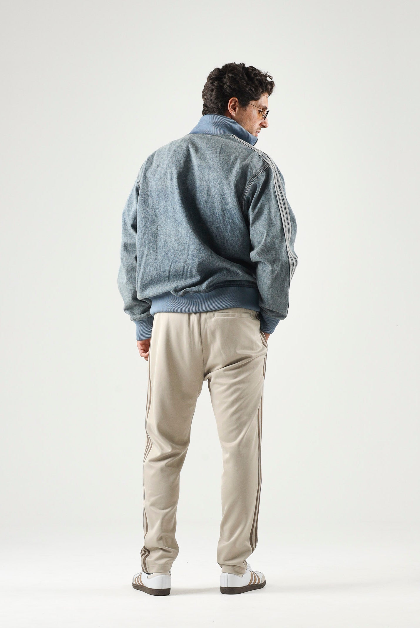 ADIDAS ORIGINALS Pantaloni CLASSIC TRACK PANTS Khaki Three beige da uomo KT5050 . ADIDAS ORIGINALS