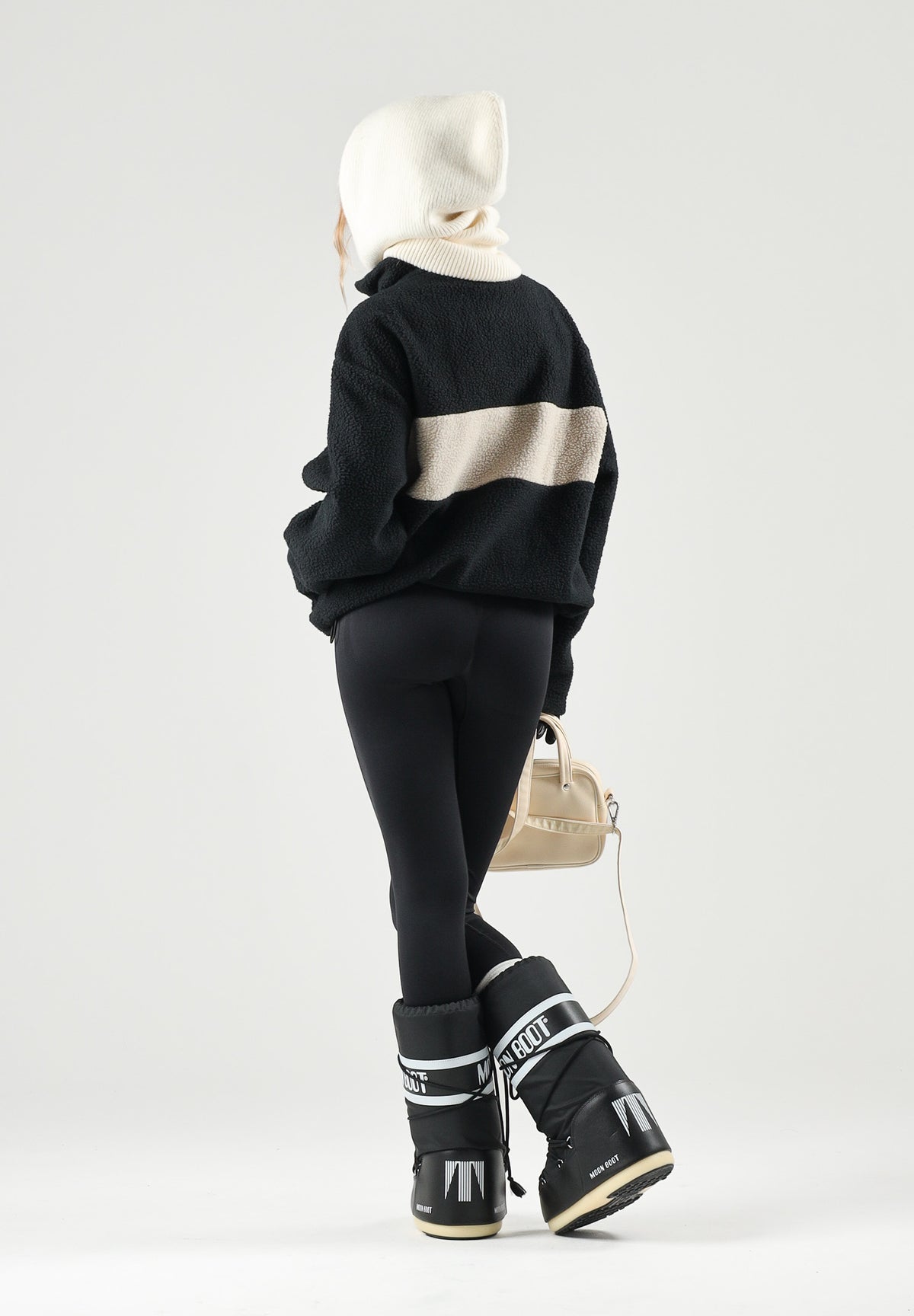 ADIDAS ORIGINALS Leggings W SEAMLESS nero da donna con vita alta e logo Trefoil. KU9745 . ADIDAS ORIGINALS