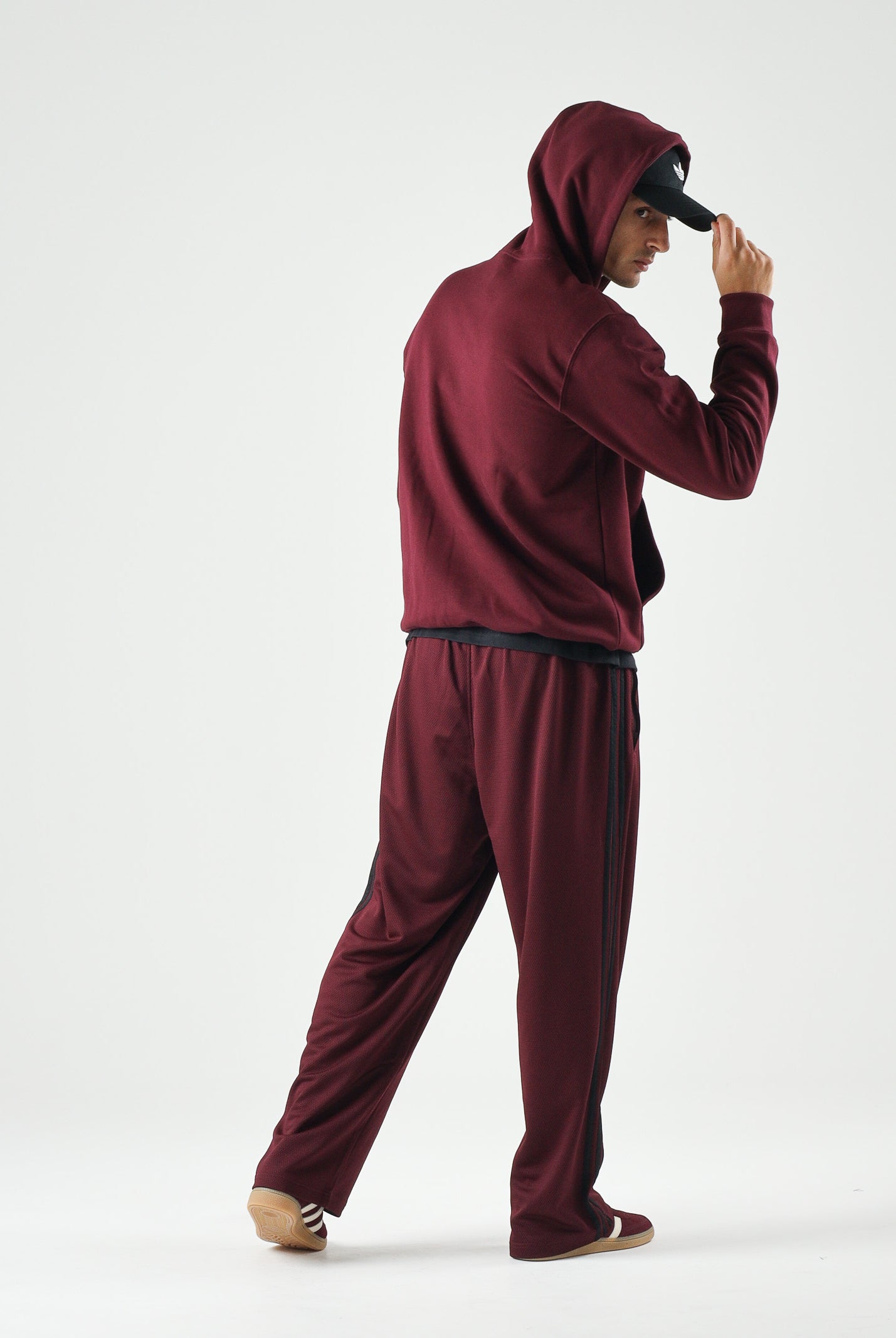 ADIDAS ORIGINALS Felpa TREFOIL ESSENTIAS HOODIE marron bordeaaux da uomo<BR/> KW5048 . ADIDAS ORIGINALS