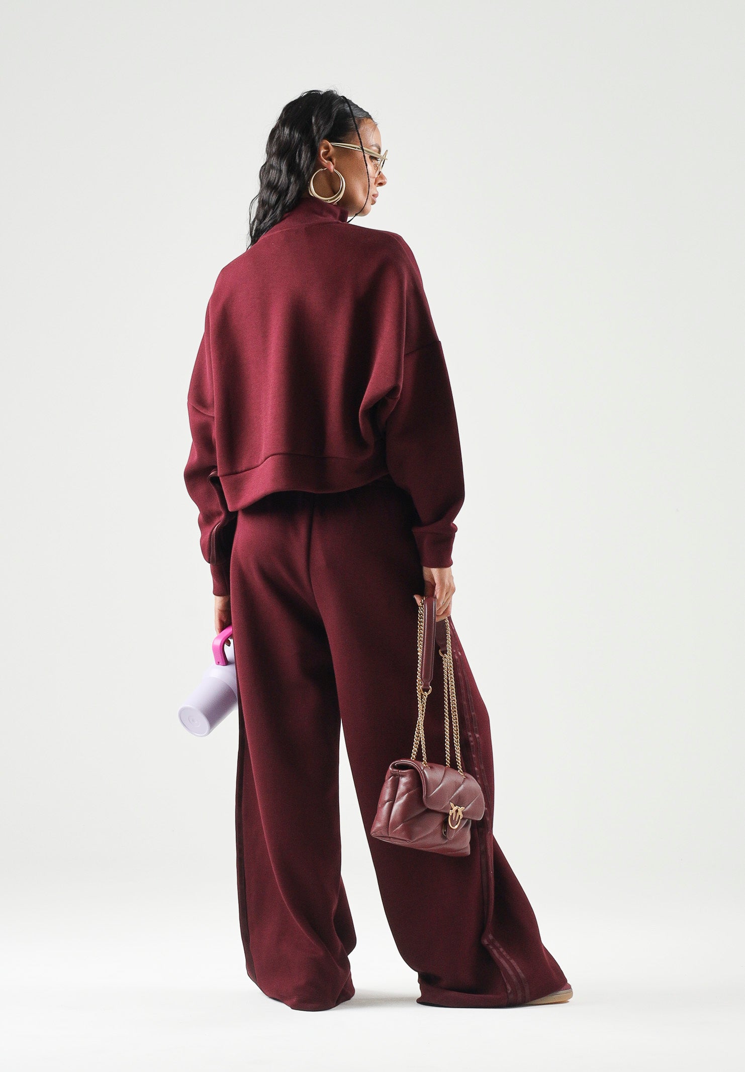 ADIDAS ORIGINALS Pantaloni SPACER TRACKPANTS Maroon bordeaux da donna con logo iconico KY0850 . ADIDAS ORIGINALS