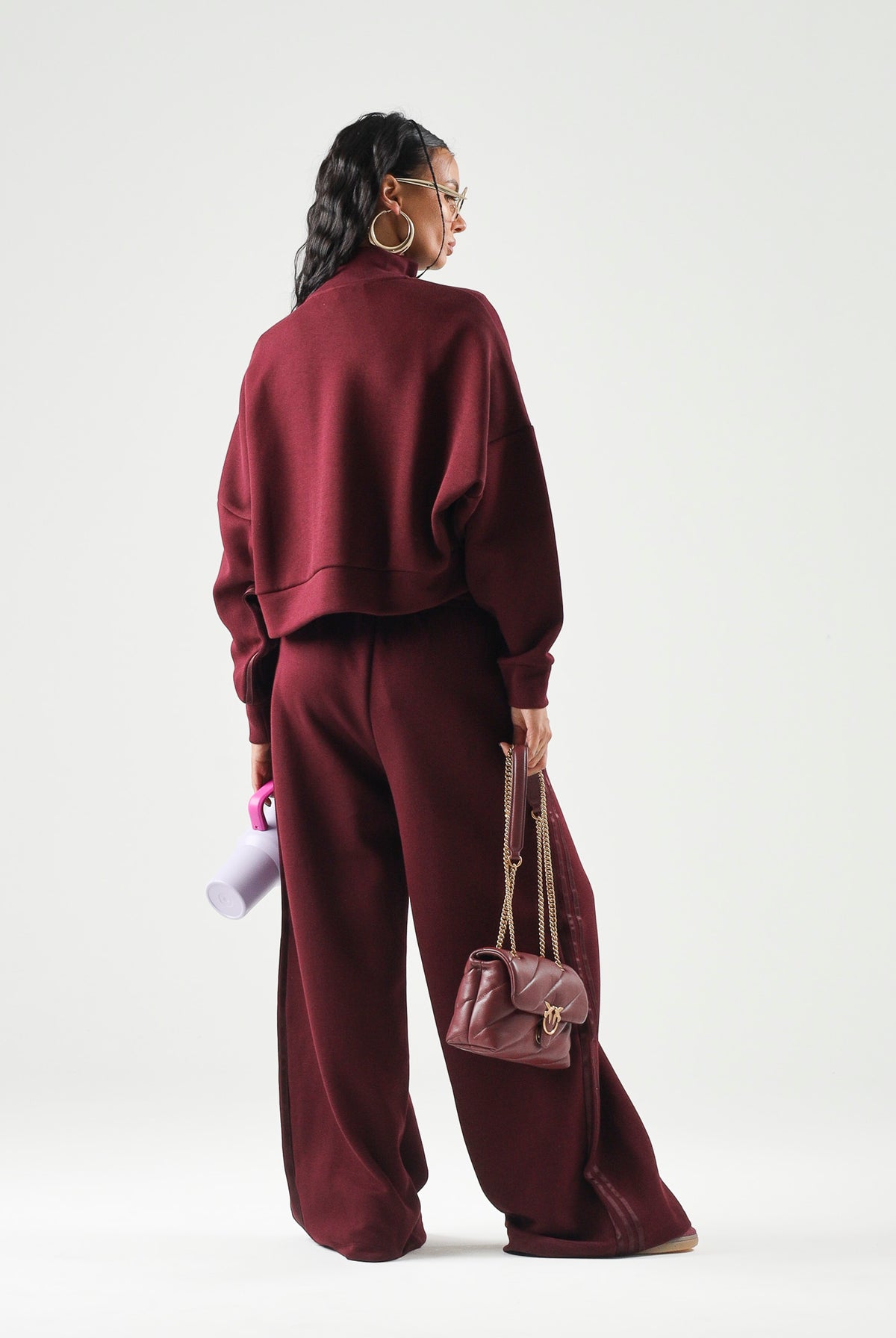 ADIDAS ORIGINALS Pantaloni sportivi SPACER TRACKPANTS Maroon bordeaux da donna con logo iconico KY0850 . ADIDAS ORIGINALS