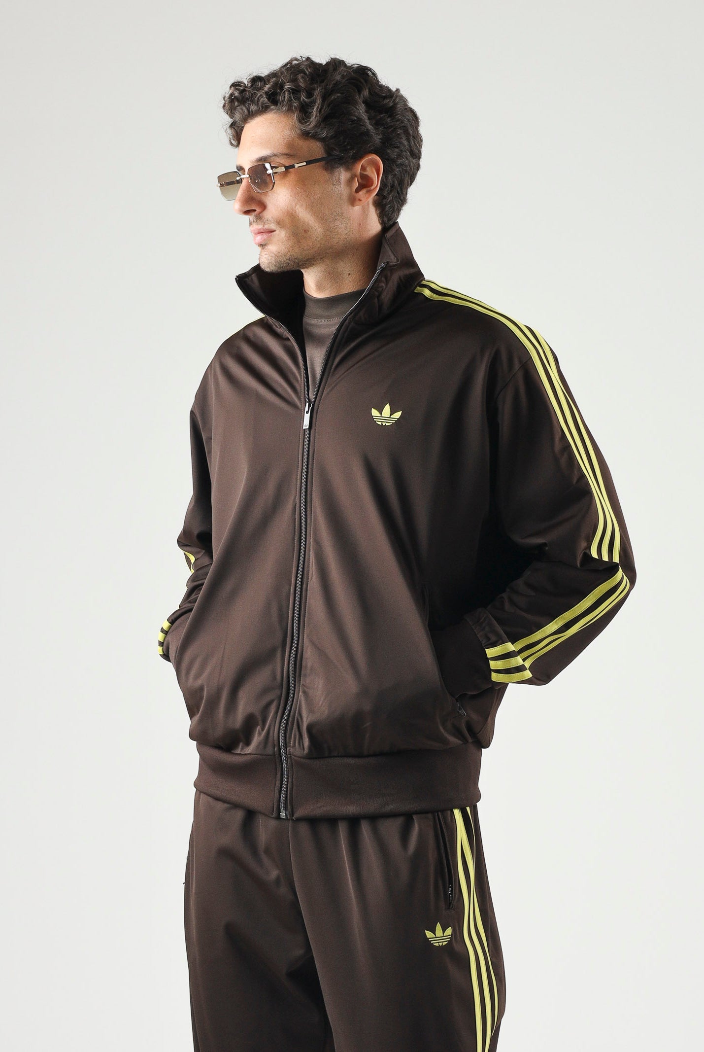 ADIDAS ORIGINALS felpa track jacket Beckenbauer AURCO PRELIM marrone scuro e giallo uomo. KZ1181 . ADIDAS ORIGINALS