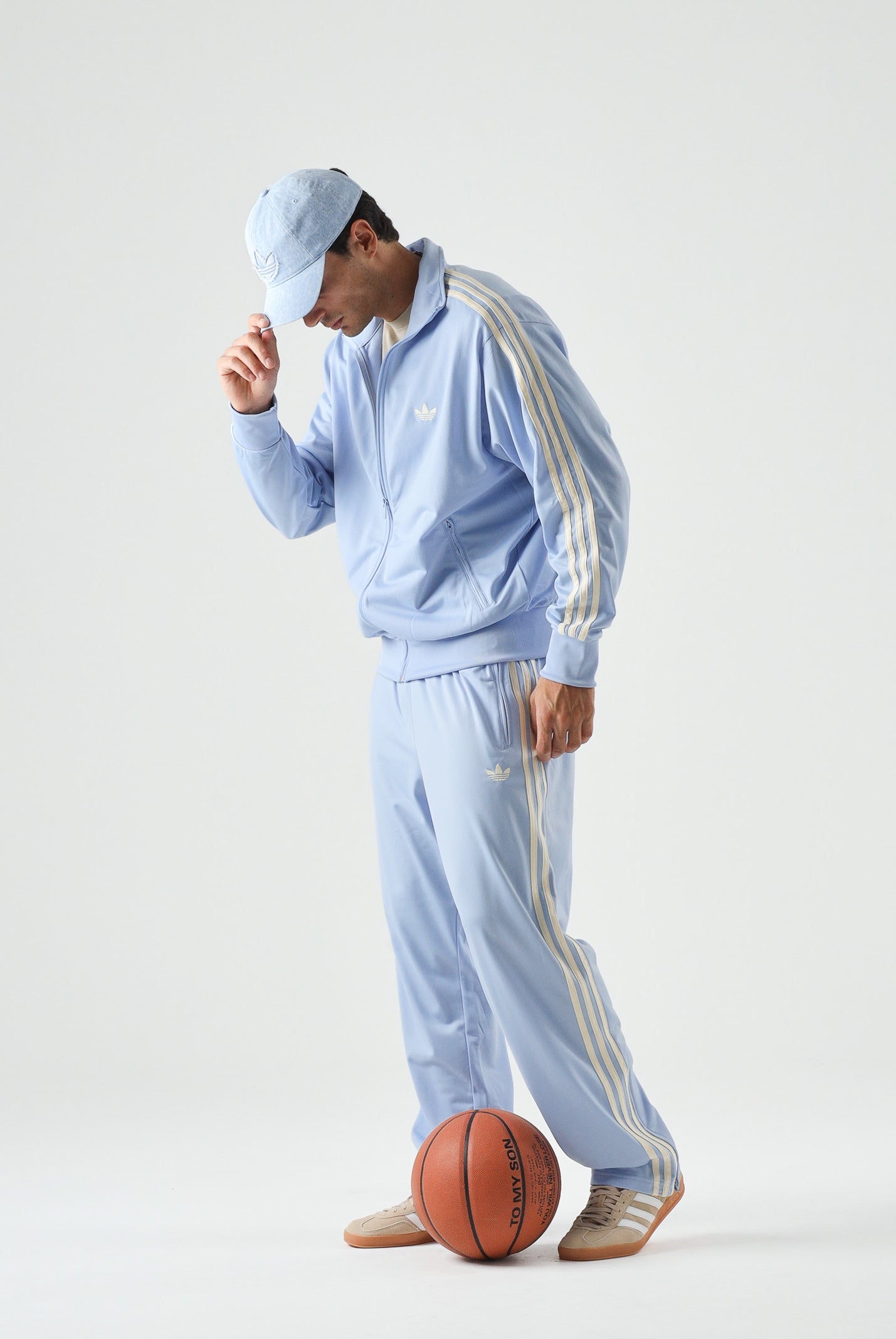 ADIDAS ORIGINALS felpa con zip Blue Dawn / Warm Vanilla azzurro chiaro e panna uomo. KZ1182 . ADIDAS ORIGINALS