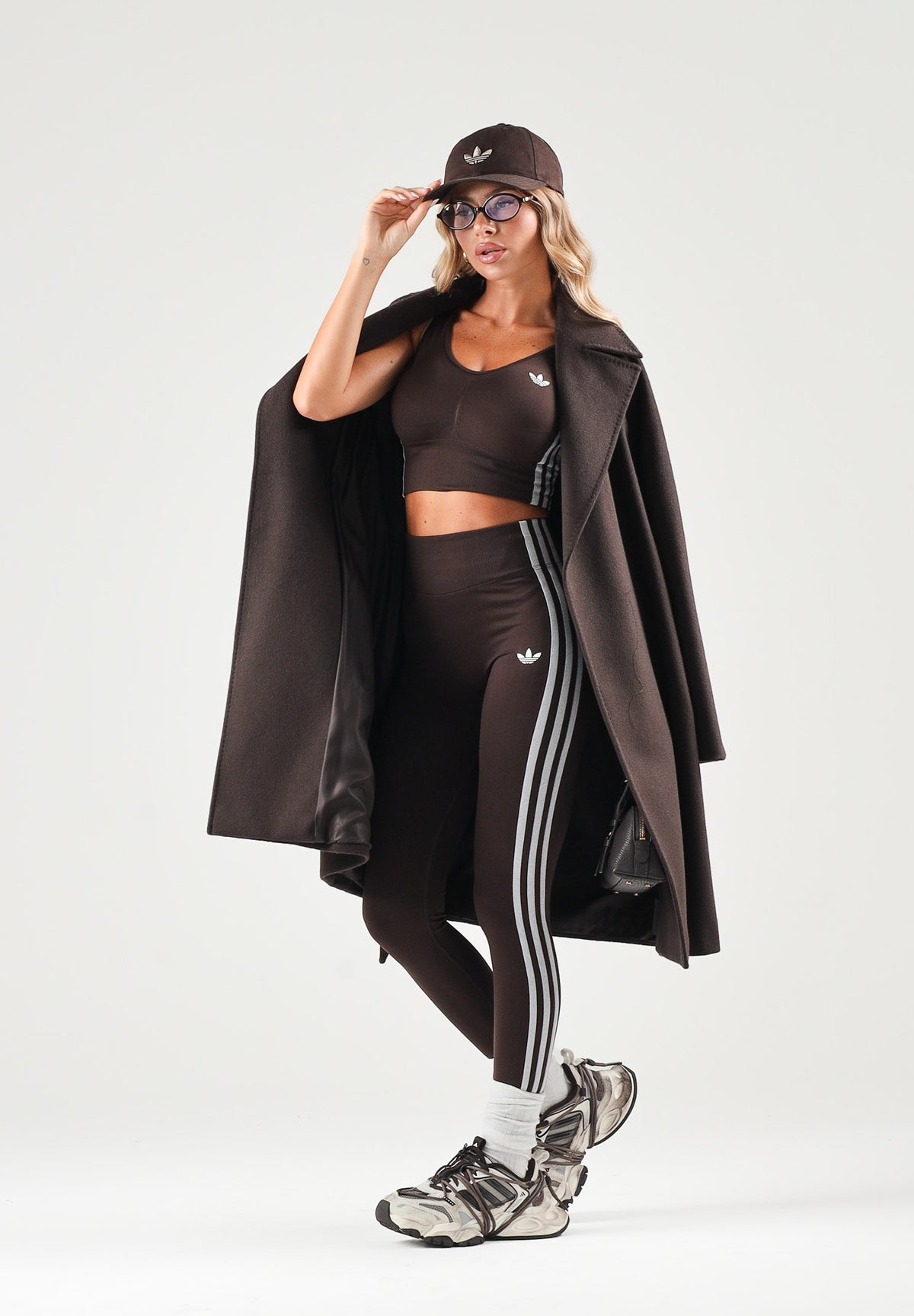 ADIDAS ORIGINALS Leggings ESSENTIALS 3-STRIPES SEAMLESS aurora coffé marrone da donna KZ4101 . ADIDAS ORIGINALS