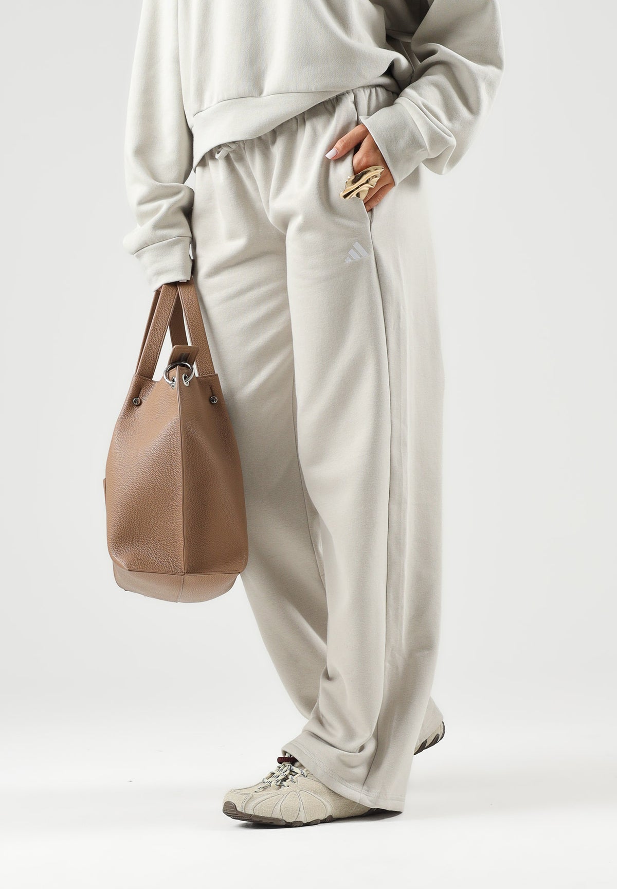 ADIDAS PERFORMANCE Pantalone sportivo Essentials Small Cozy beige da donna JC5922 . ADIDAS PERFORMANCE