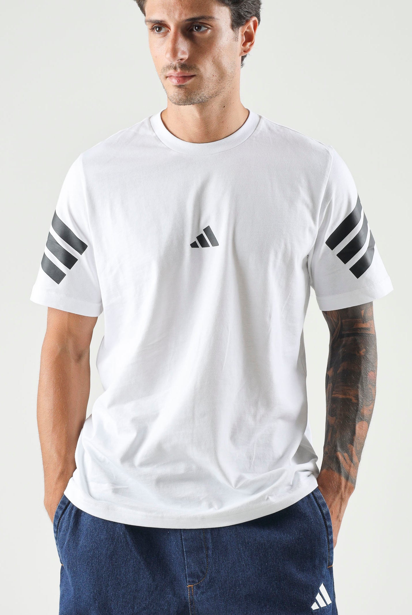 ADIDAS PERFORMANCE T-shirt FUTURE ICONS a manica corta bianca da uomo JD4880 . ADIDAS PERFORMANCE