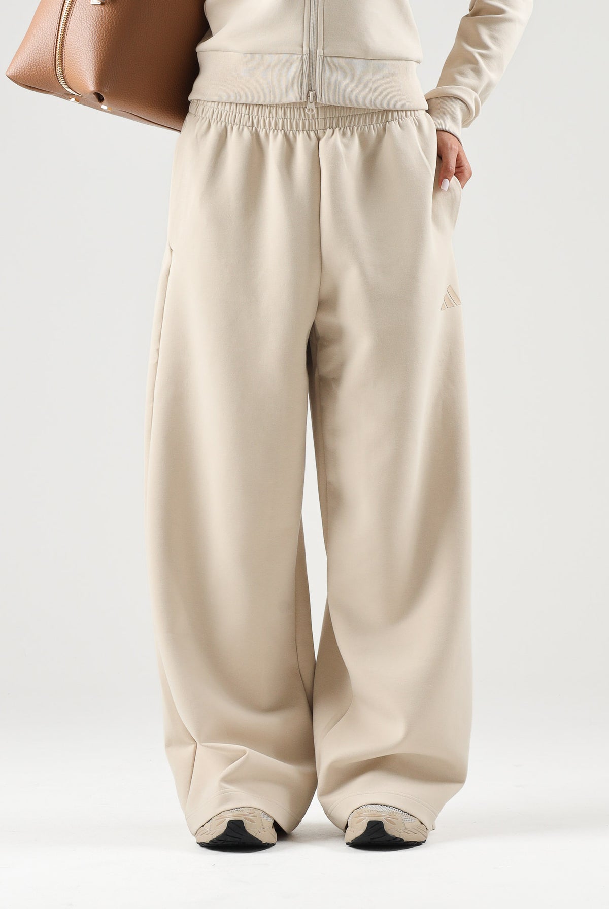ADIDAS PERFORMANCE Pantaloni SOFT LUX Linen beige da donna. KE6829 . ADIDAS PERFORMANCE