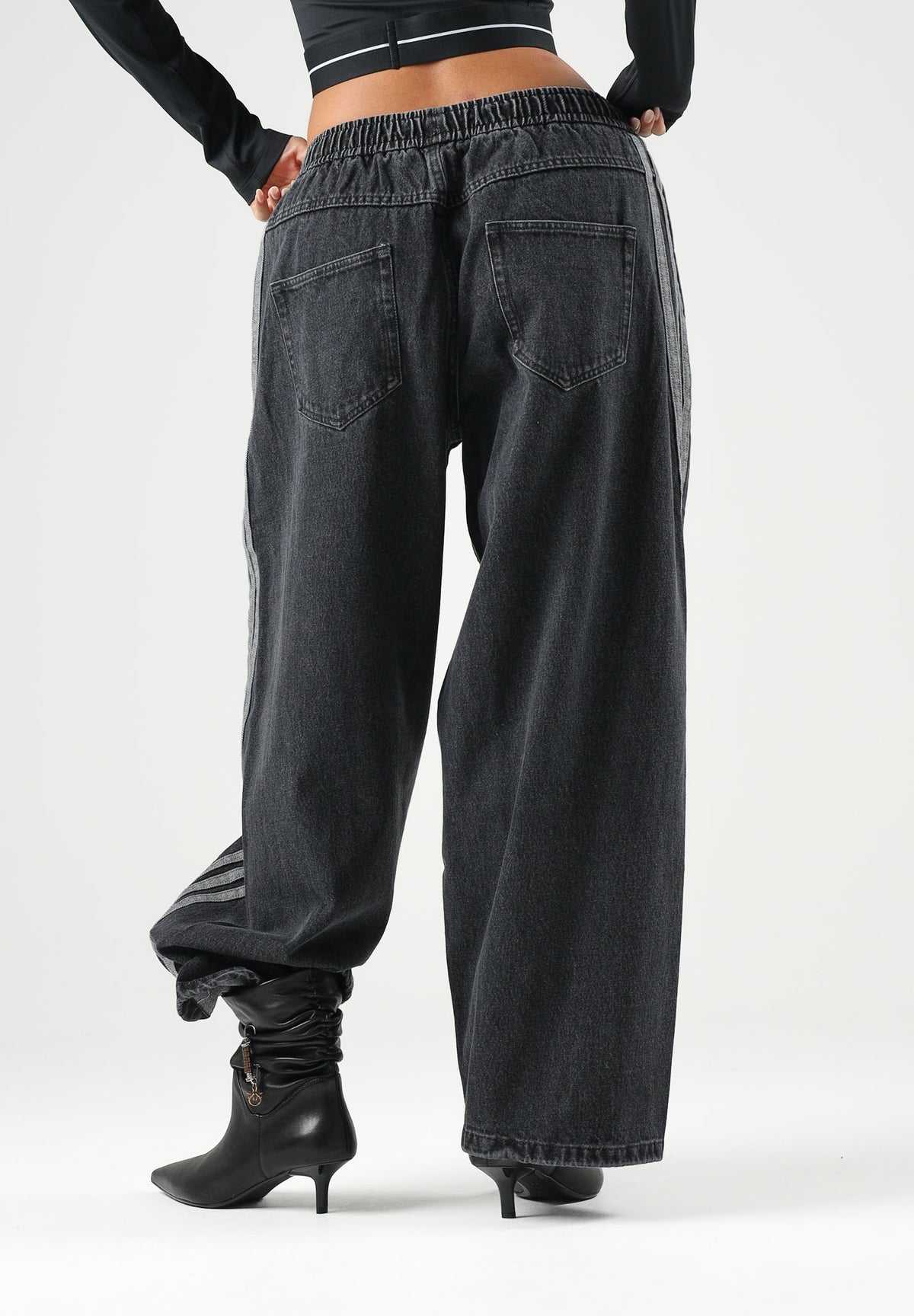 ADIDAS PERFORMANCE Jeans 3-STRIPES WIDE LEG nero per uomo e donna KV0620 . ADIDAS PERFORMANCE