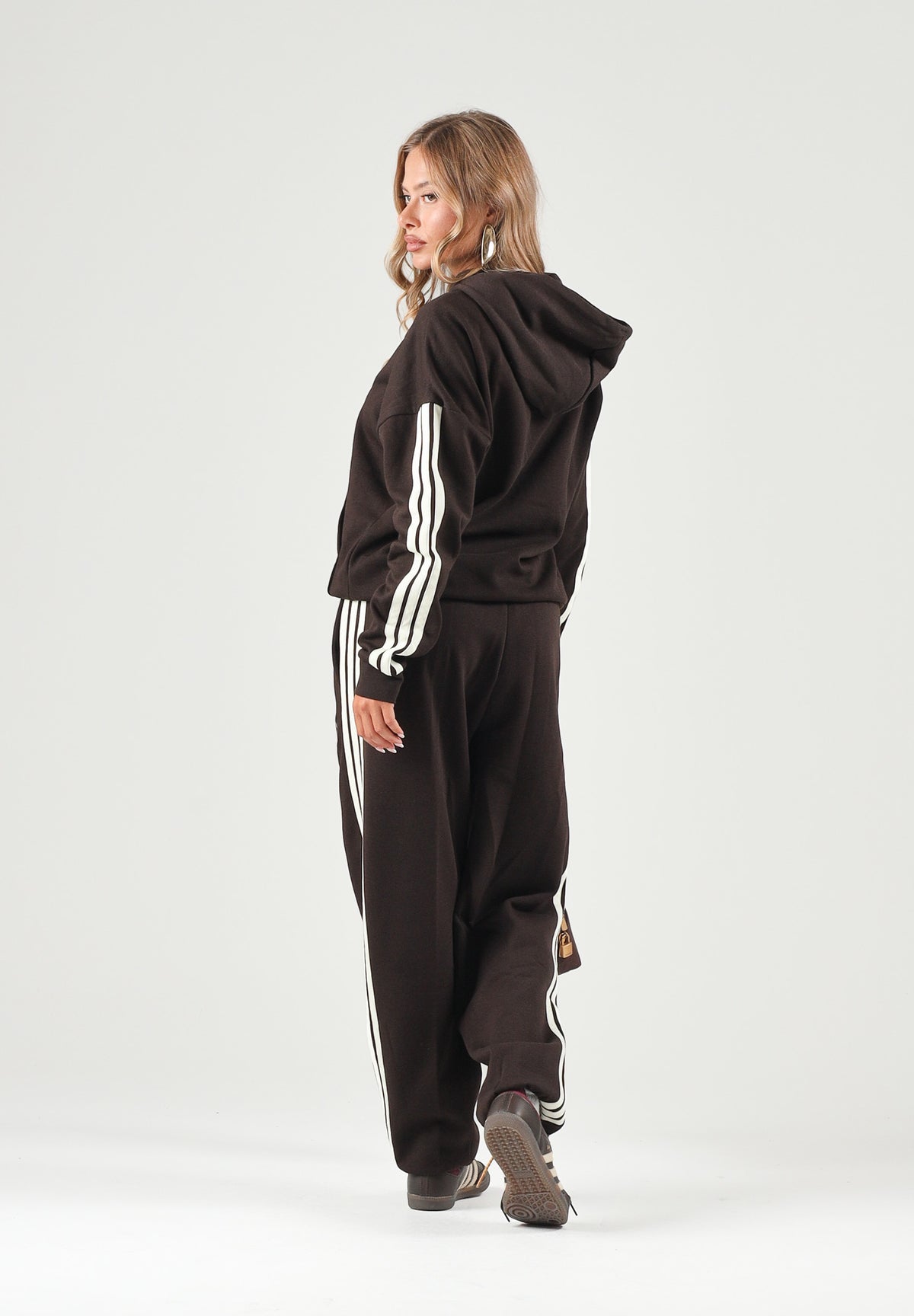 ADIDAS PERFORMANCE Pantaloni ESSENTIALS 3-STRIPES FLEECE marrone da donna KX0789 . ADIDAS PERFORMANCE