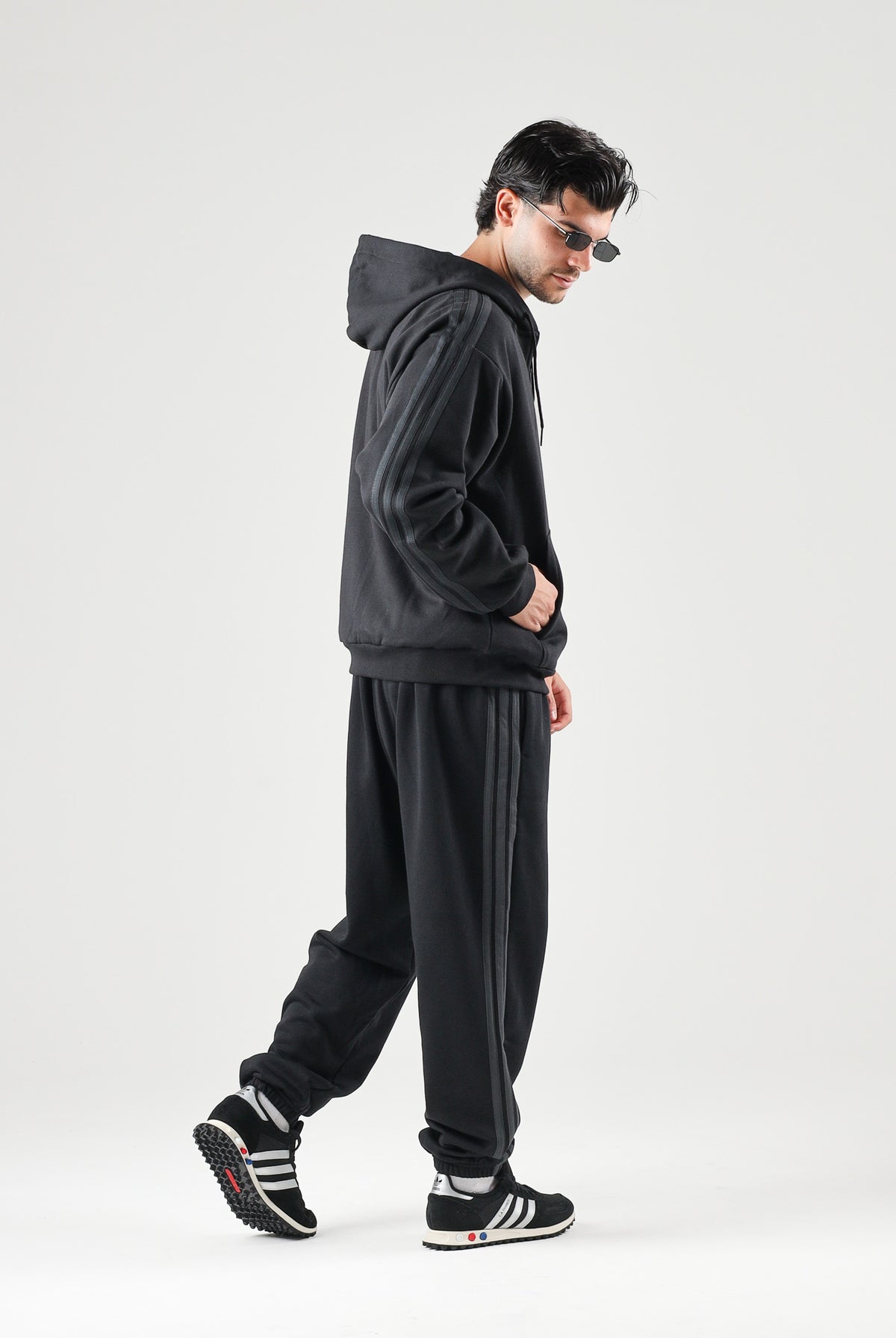 ADIDAS PERFORMANCE Pantaloni sportivi Essentials 3-Stripes Fleece neri per uomo KY4124 . ADIDAS PERFORMANCE