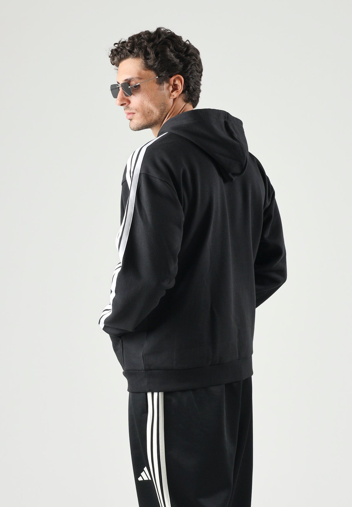 ADIDAS PERFORMANCE Essentials 3-Stripes Fleece Hoodie felpa con cappuccio Black/White nera e bianca uomo. KY6602 . ADIDAS PERFORMANCE