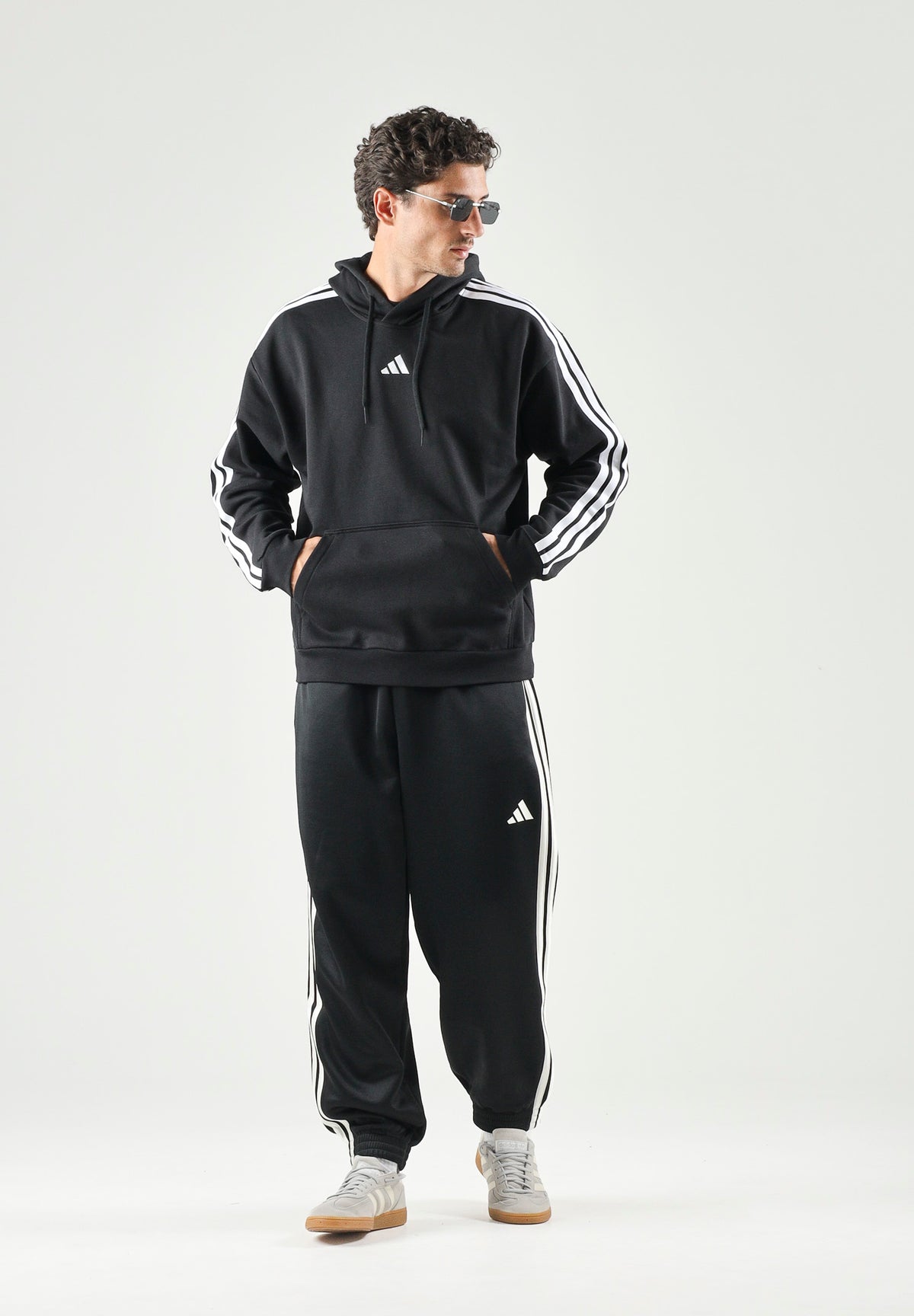 ADIDAS PERFORMANCE Essentials 3-Stripes Fleece Hoodie felpa con cappuccio Black/White nera e bianca uomo. KY6602 . ADIDAS PERFORMANCE